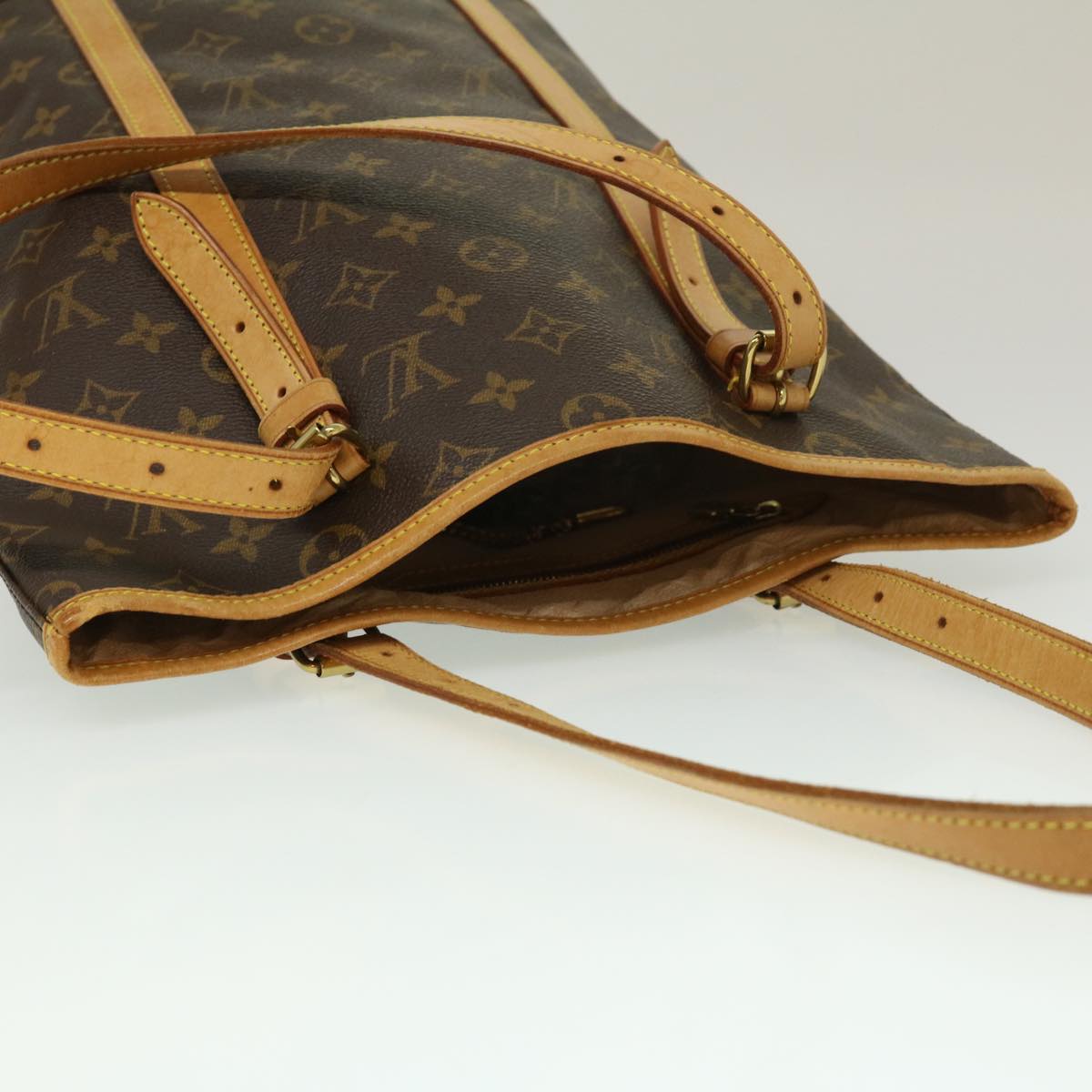Louis Vuitton Brown Canvas Bucket shoulder bag