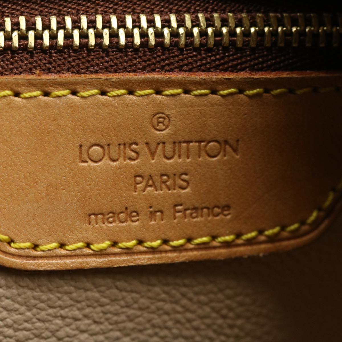 Louis Vuitton Brown Canvas Bucket shoulder bag