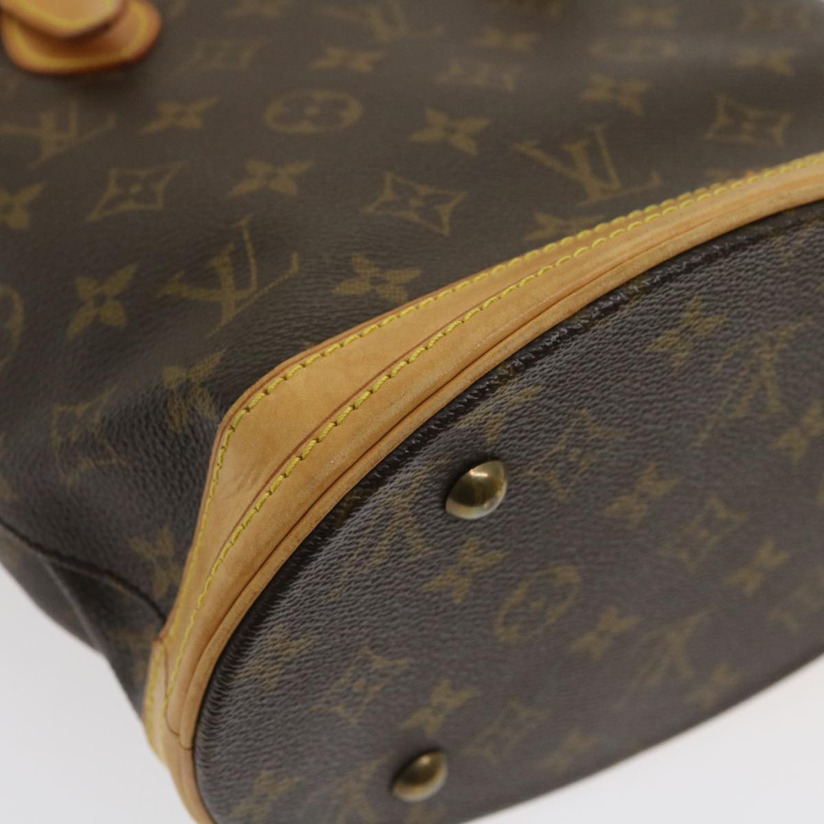 Louis Vuitton Bucket PM Shoulder Bag