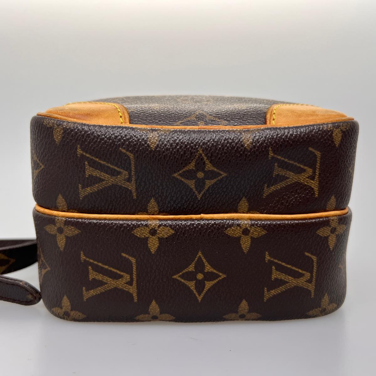 Louis Vuitton Brown Canvas Amazone shoulder bag