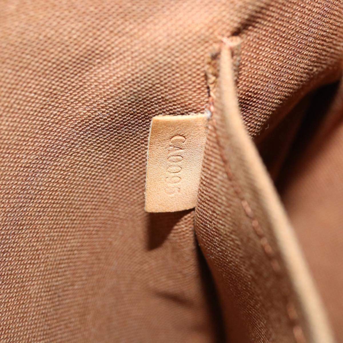 Louis Vuitton Brown Canvas Bosphore handbag bag
