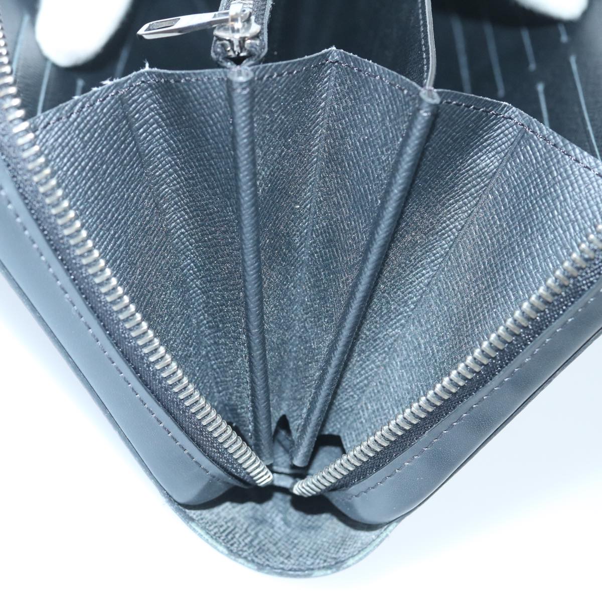 Louis Vuitton Black Canvas Zippy XL wallet accessories