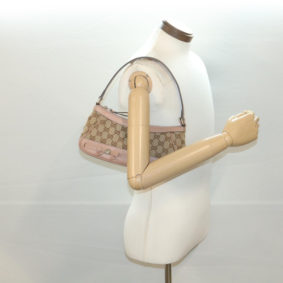 Gucci Shoulder Bag