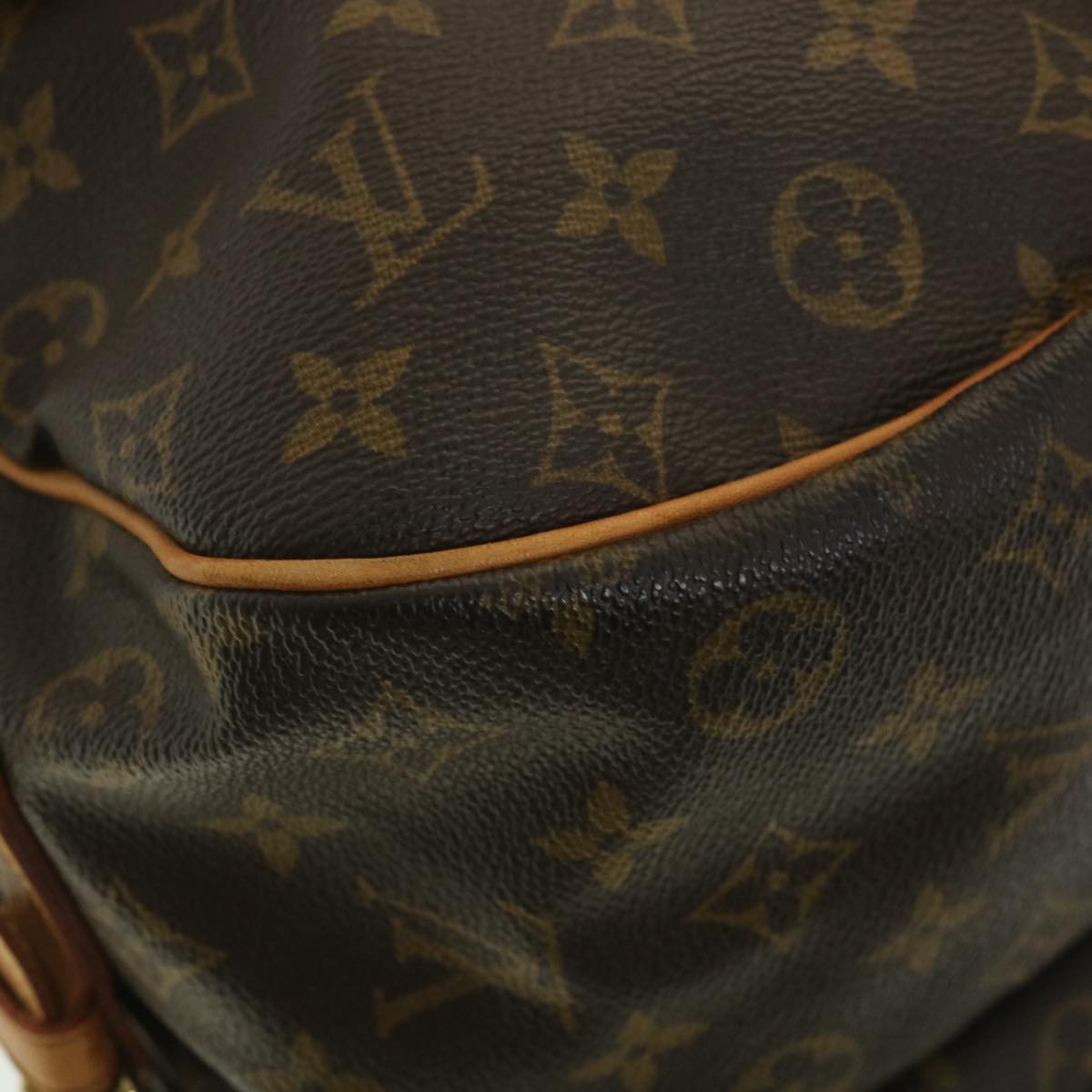 Louis Vuitton Brown Canvas Saumur shoulder bag
