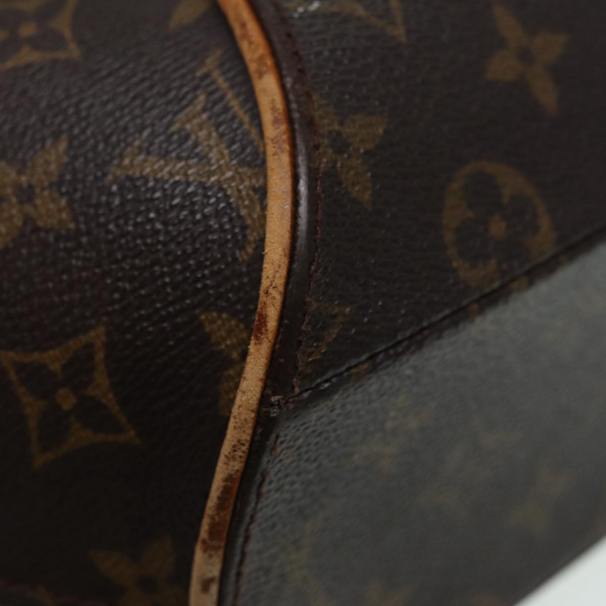 LOUIS VUITTON Ellipse Shoulder Bag
