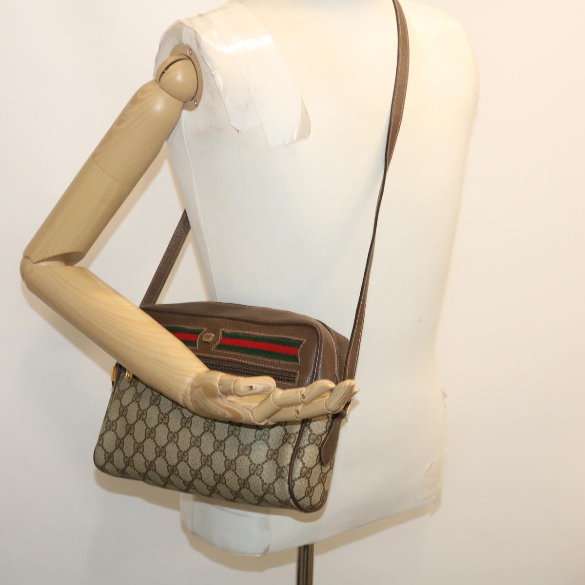 Gucci Shoulder Bag