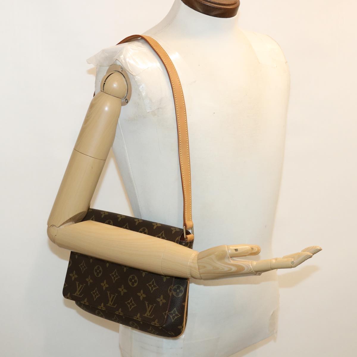 Louis Vuitton Brown Canvas Musette Tango shoulder bag