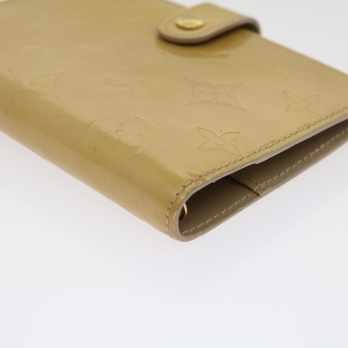 Louis Vuitton Beige Patent leather Agenda wallet accessories