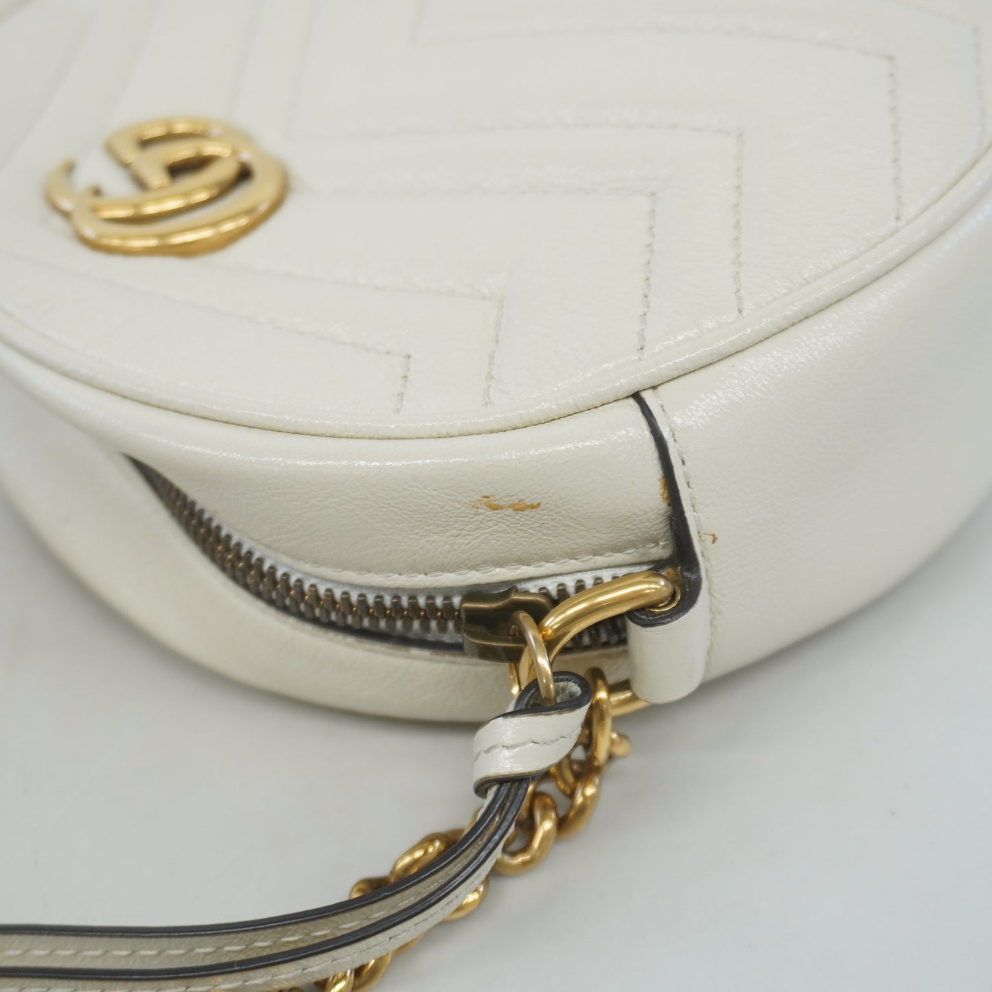 Gucci Shoulder Bag GG Marmont 550154 Leather Ivory Gold metal