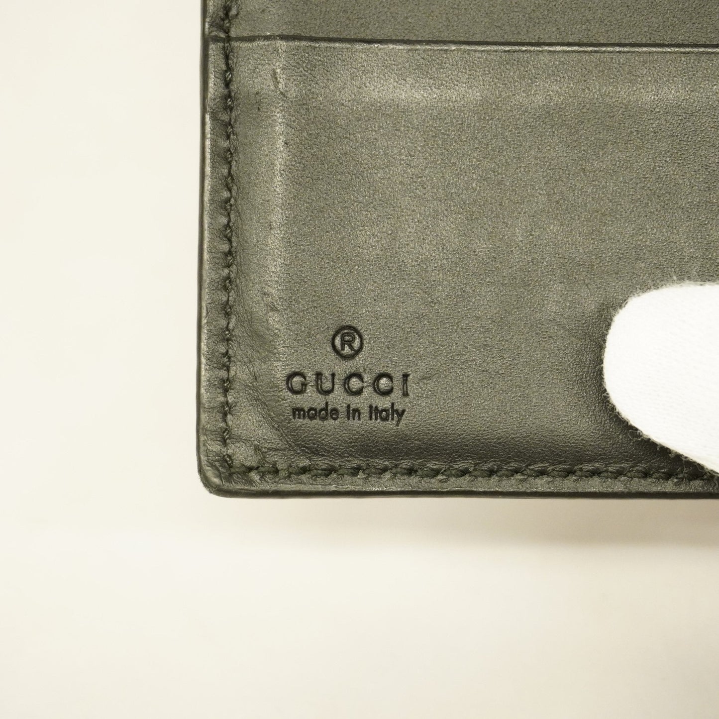 GUCCIAuth  GG Supreme Silver Metal Fittings 451266 Women's Leather Black