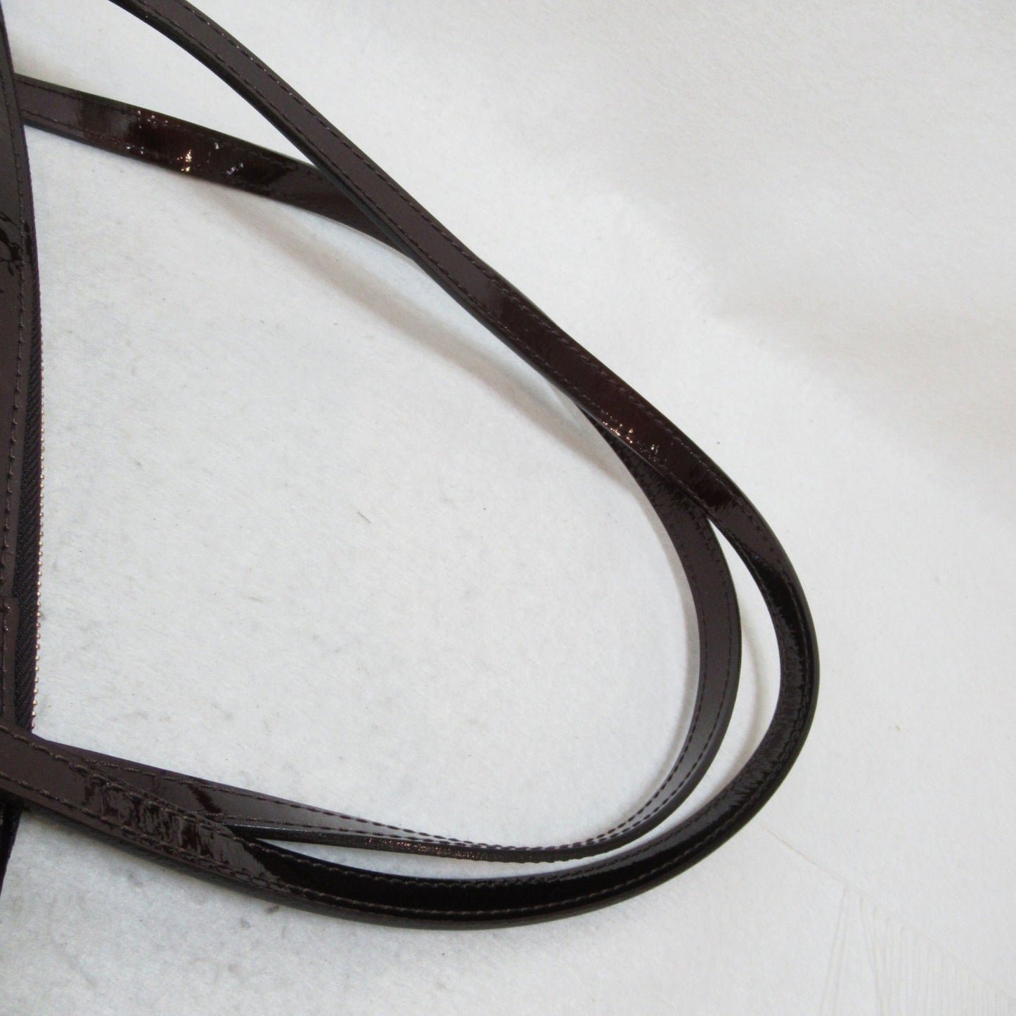 LOUIS VUITTON Avalon Zip Shoulder Bag Brown Amarrant enamel M91594