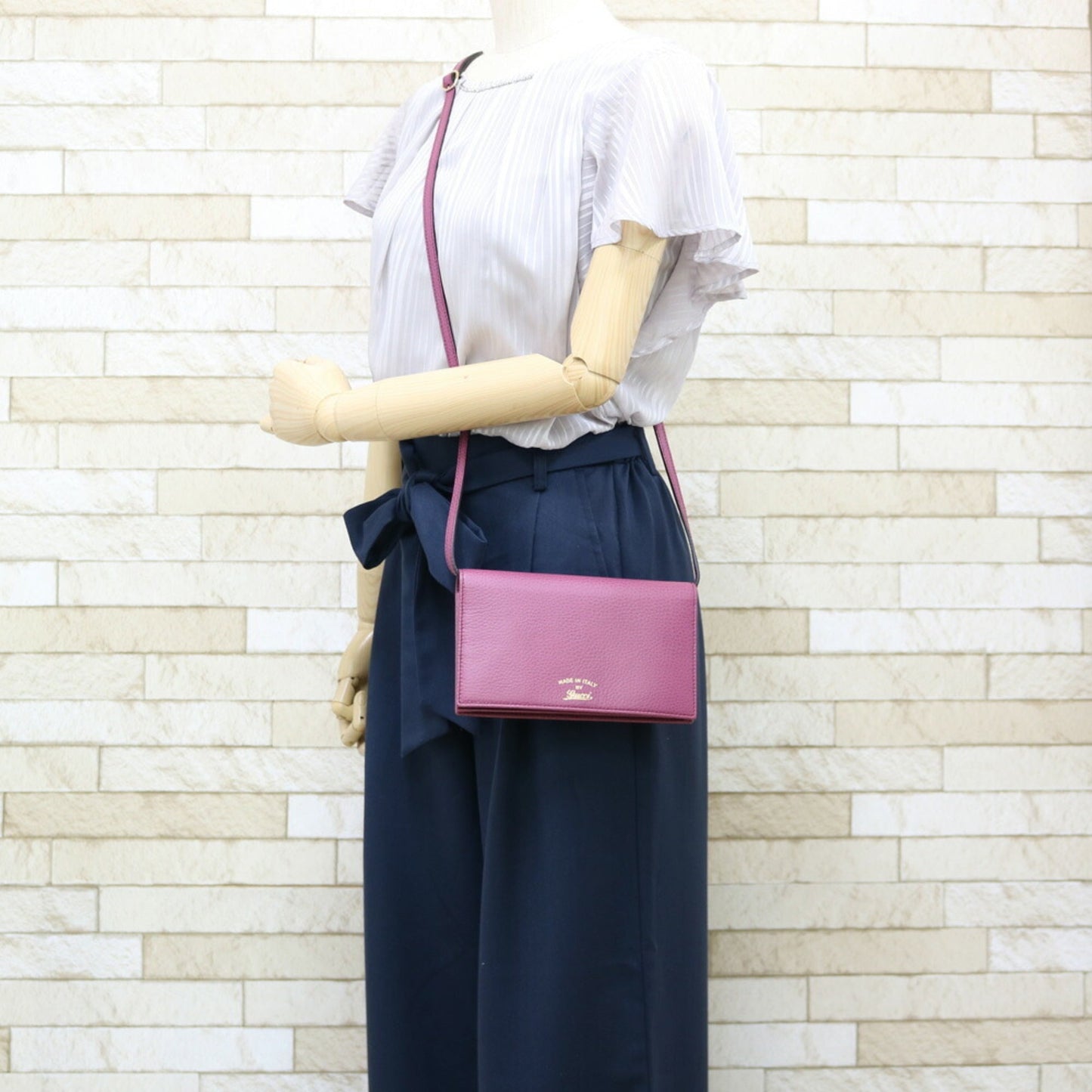 Gucci Shoulder Bag Swing Pochette Purple Ladies