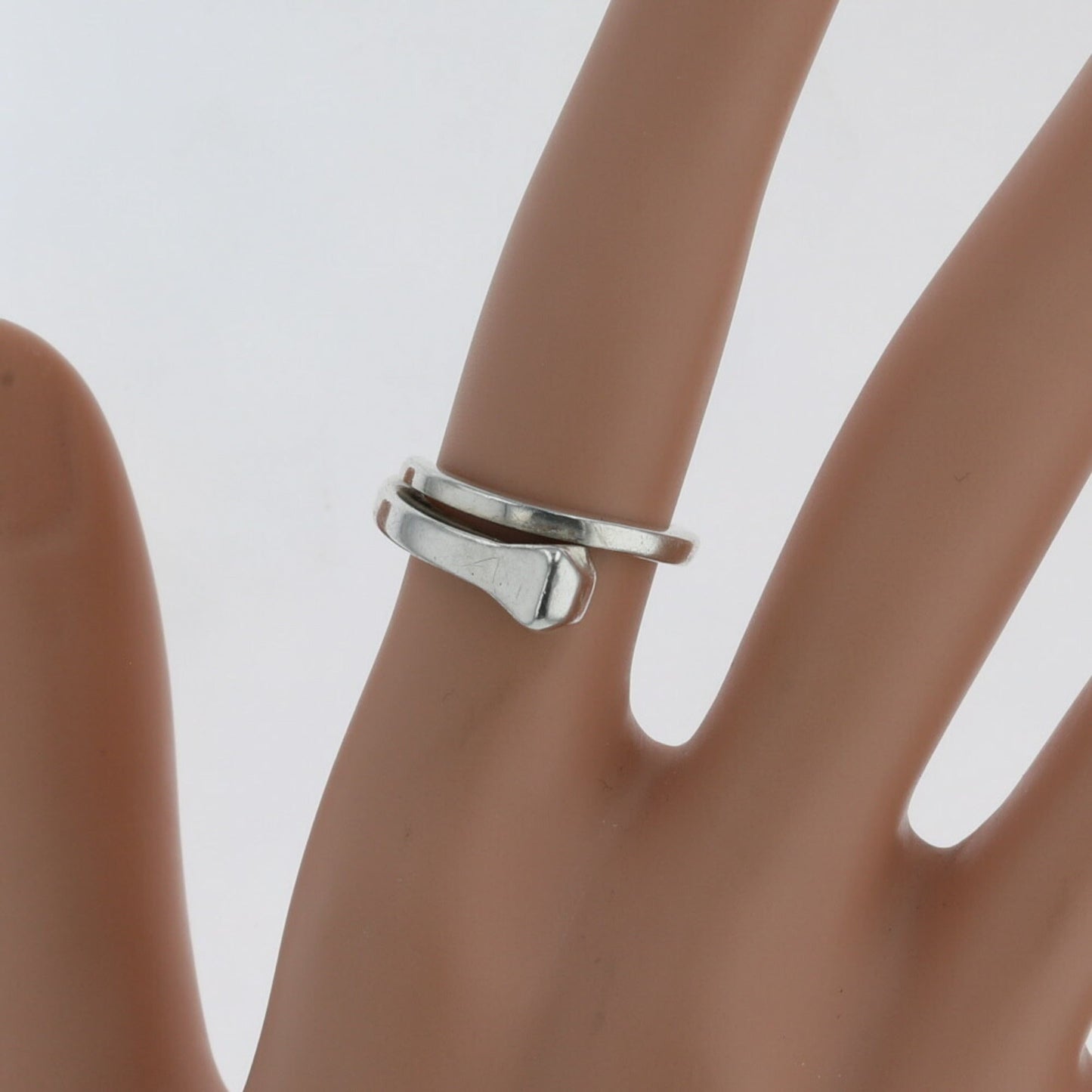 Gucci Ring / Nail Motif Spiral Silver 925 No. 10 Ladies GUCCI