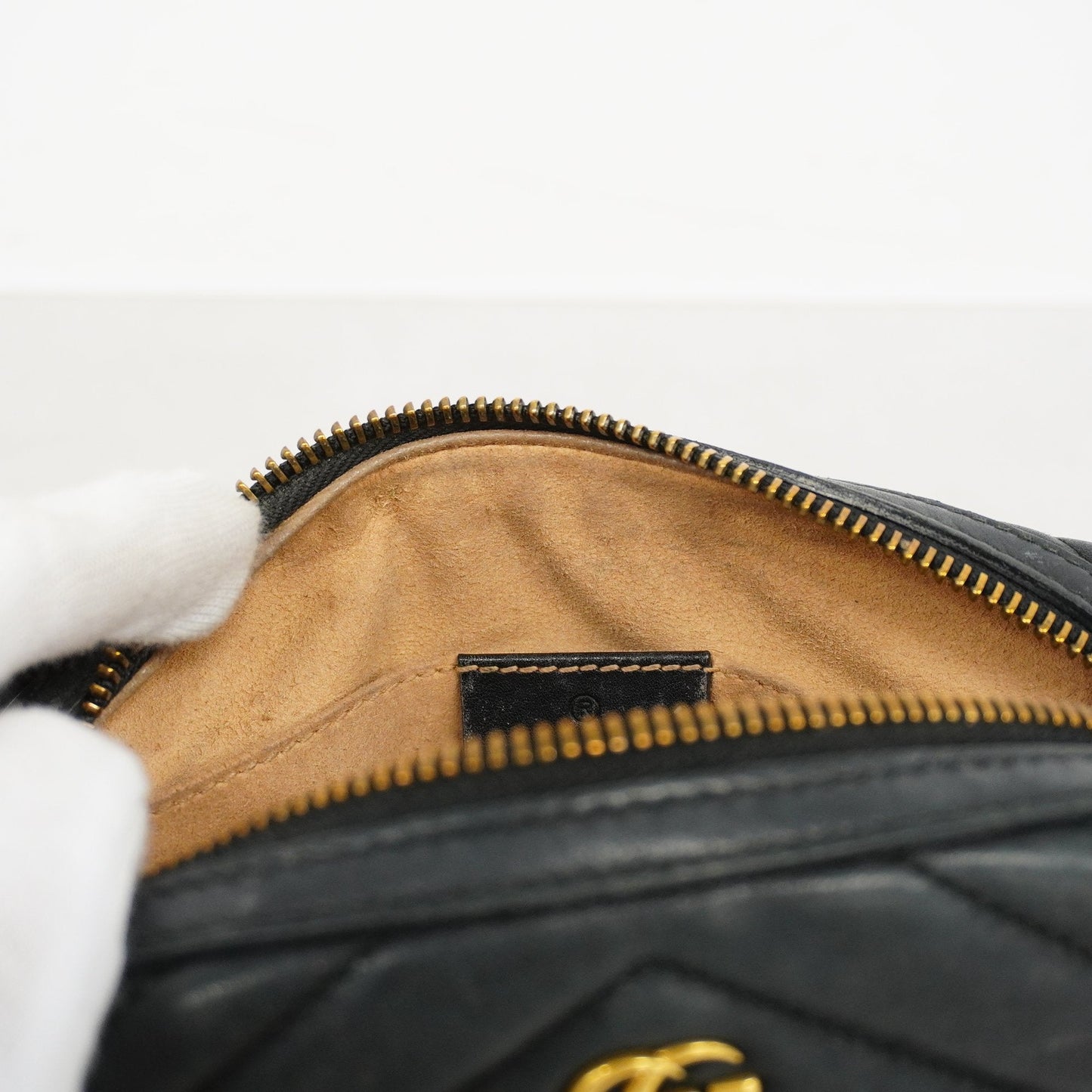 Gucci GG Marmont 476165 Women's Leather Pouch Black