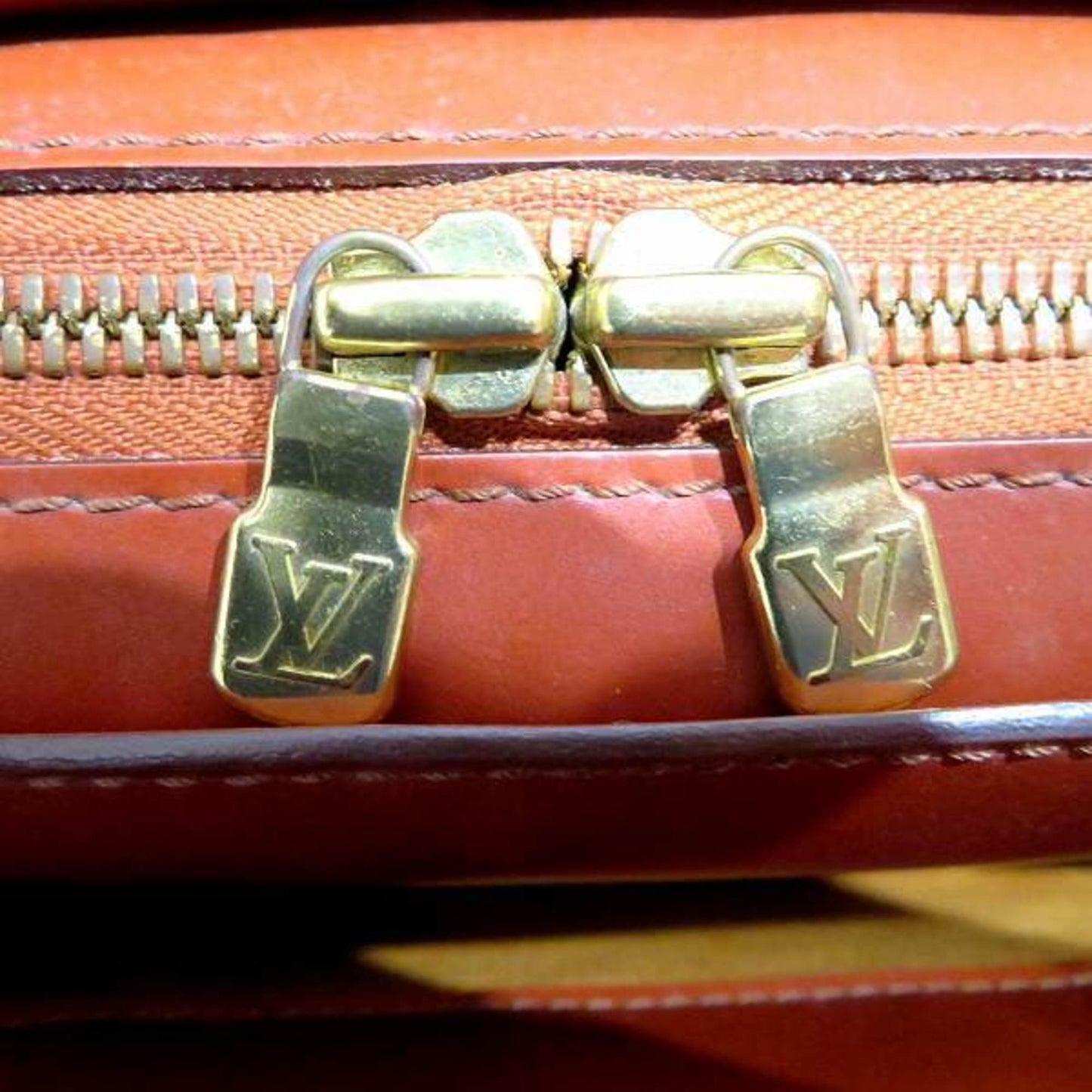 Louis Vuitton Epi Pont Neuf M52053 Bag Handbag Ladies