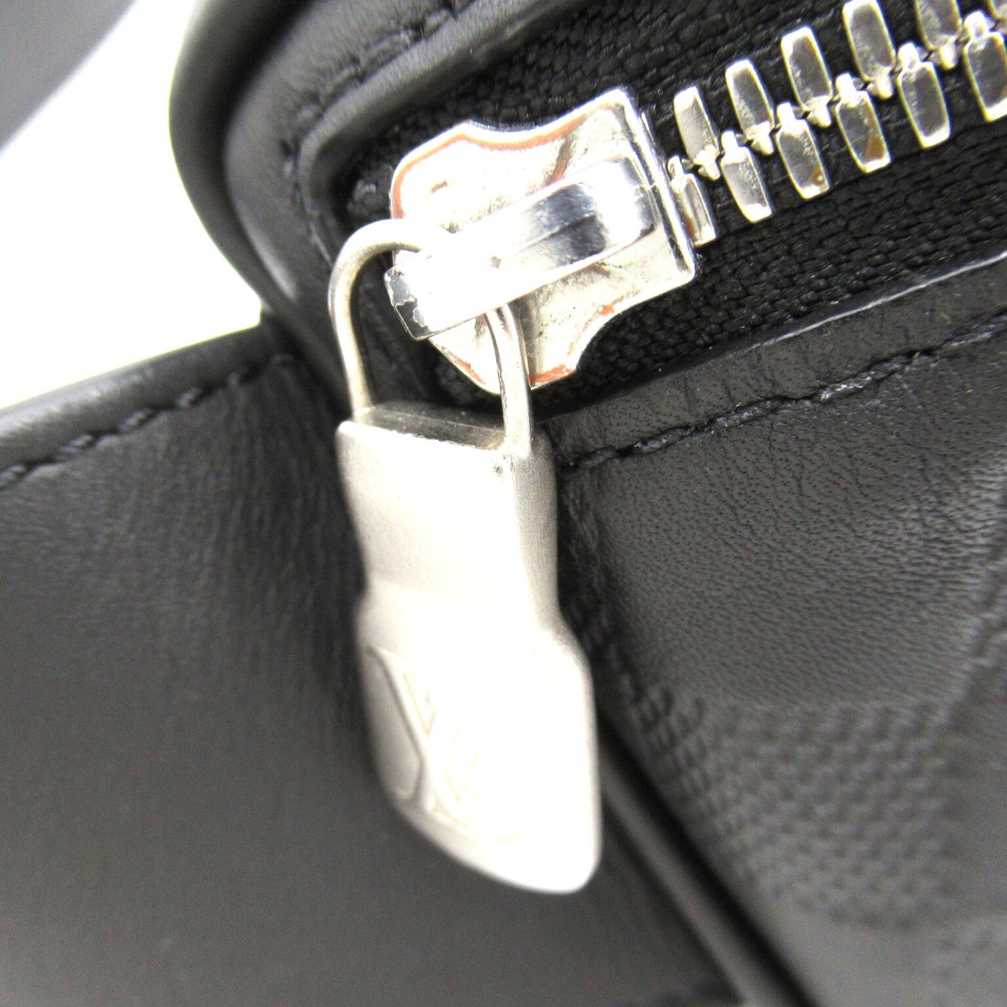 LOUIS VUITTON Bum back Black Onyx Damier Infini leather N40298