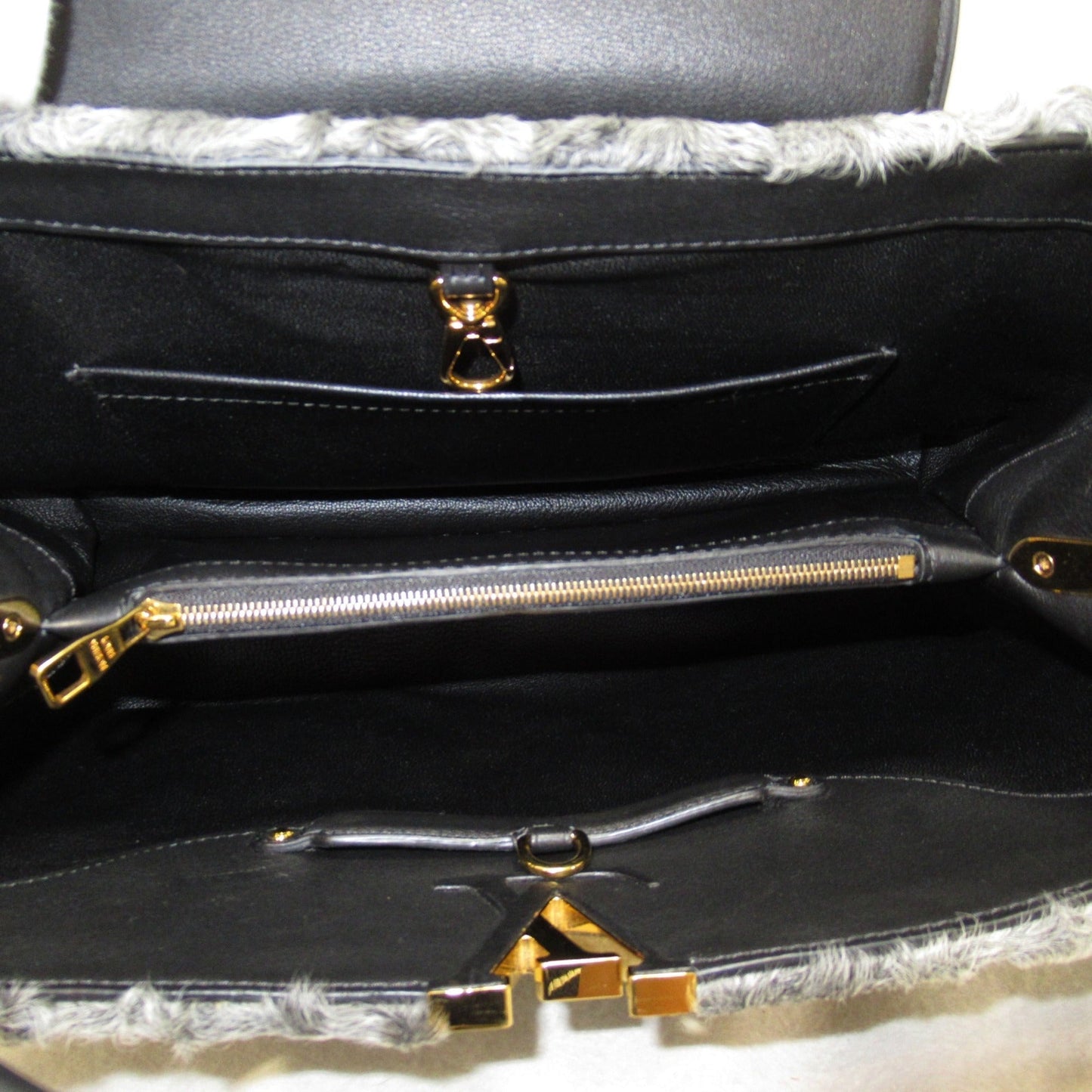 LOUIS VUITTON CapucineBB Black Gray leather