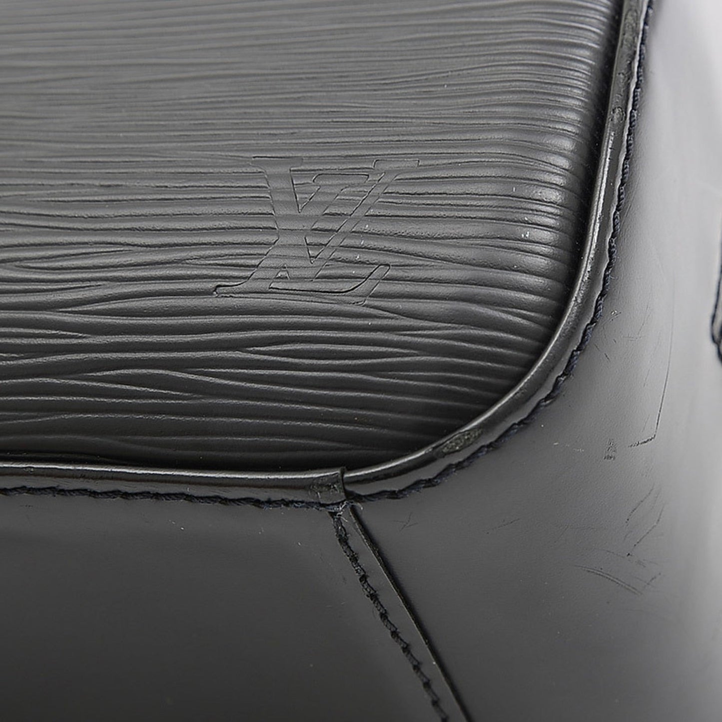Louis Vuitton Epi Handbag Noir