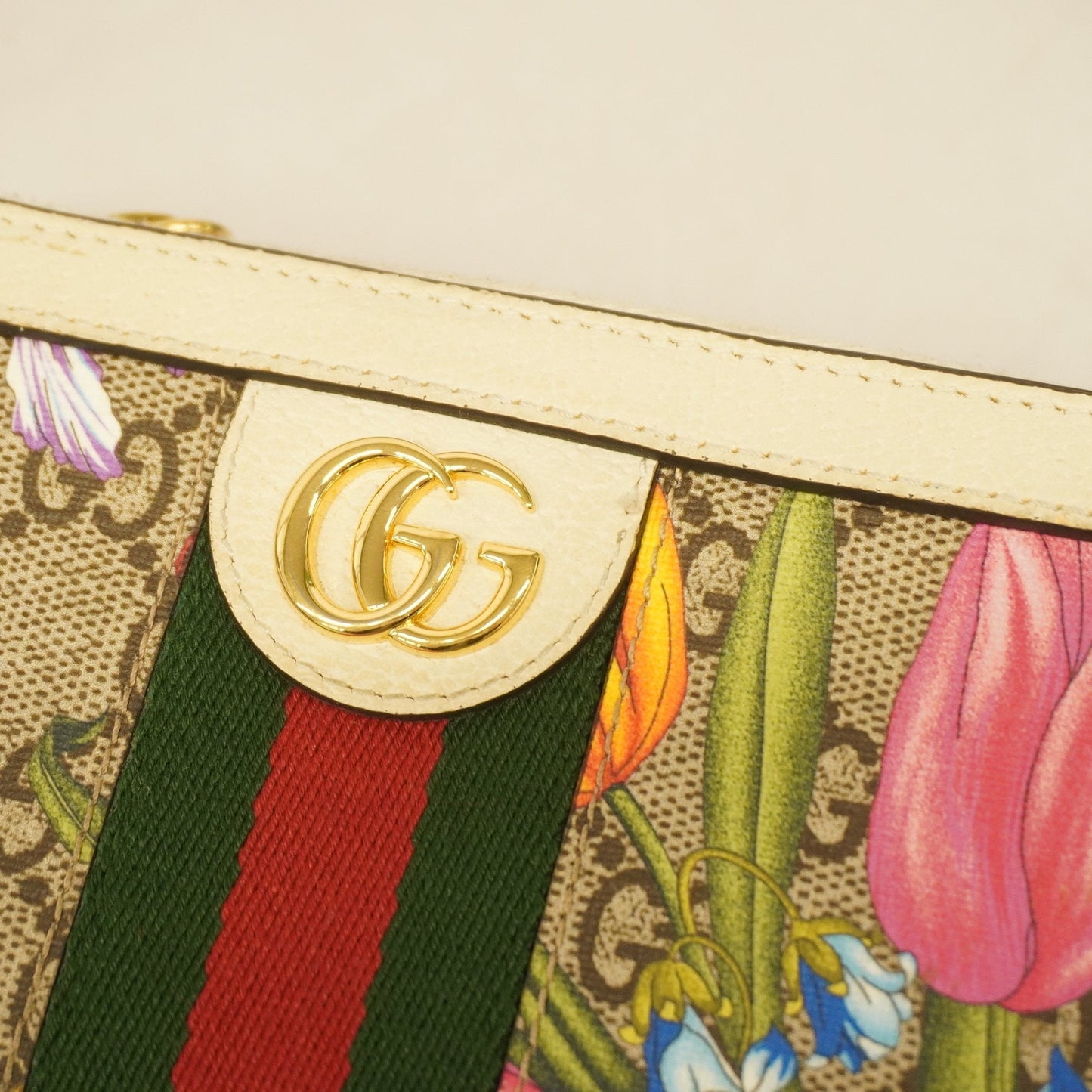 Gucci Sherry Gold Hardware 523154