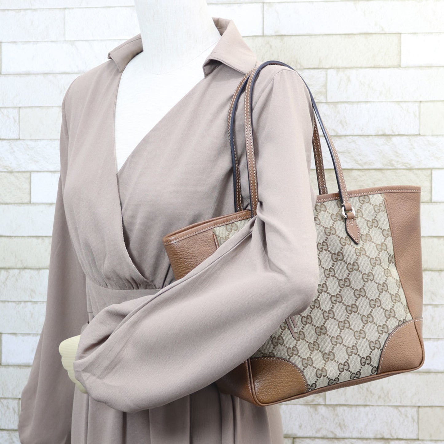 Gucci handbag GG beige ladies