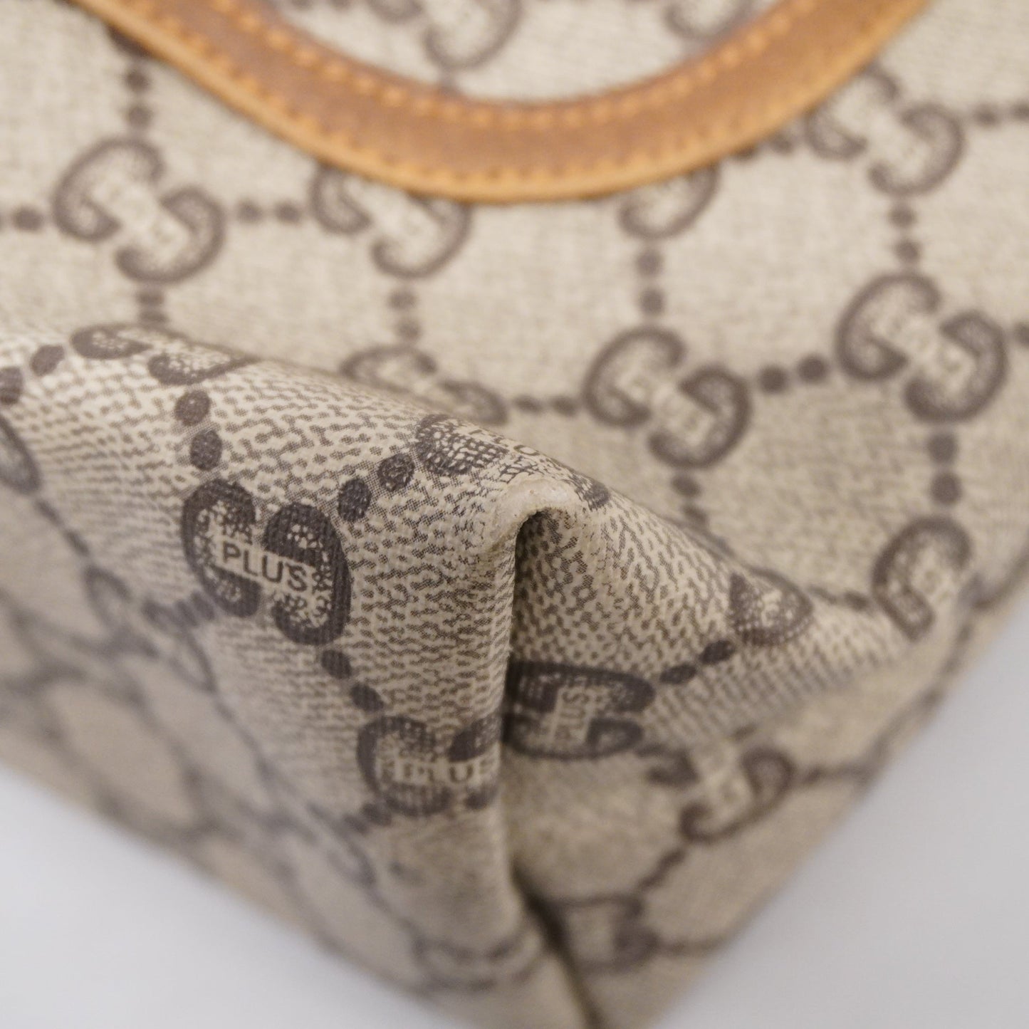 Gucci  Sherry Line 39 02 003 Women's GG Plus,Leather Tote Bag Beige