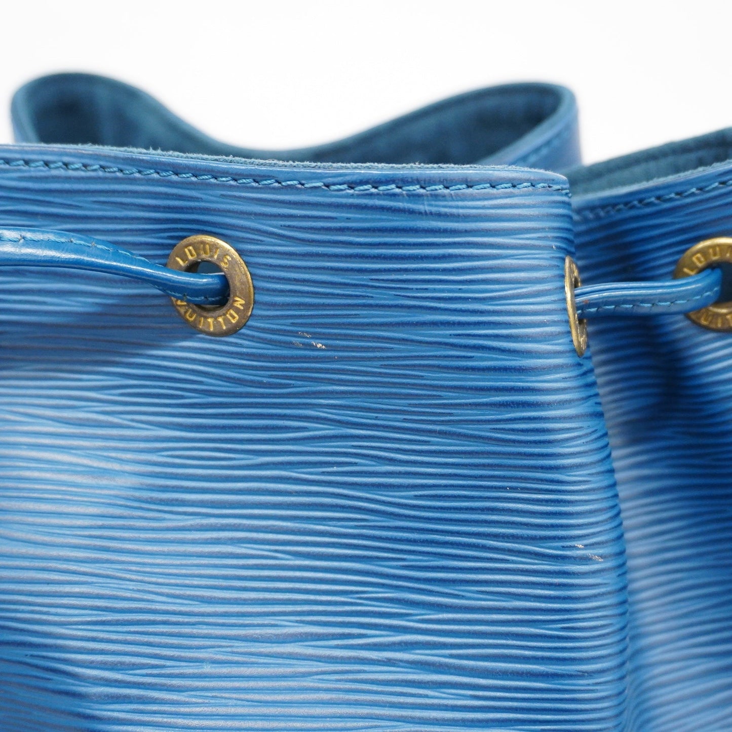 Louis Vuitton  Epi Petit Noe M44105 Women's Shoulder Bag Toledo Blue