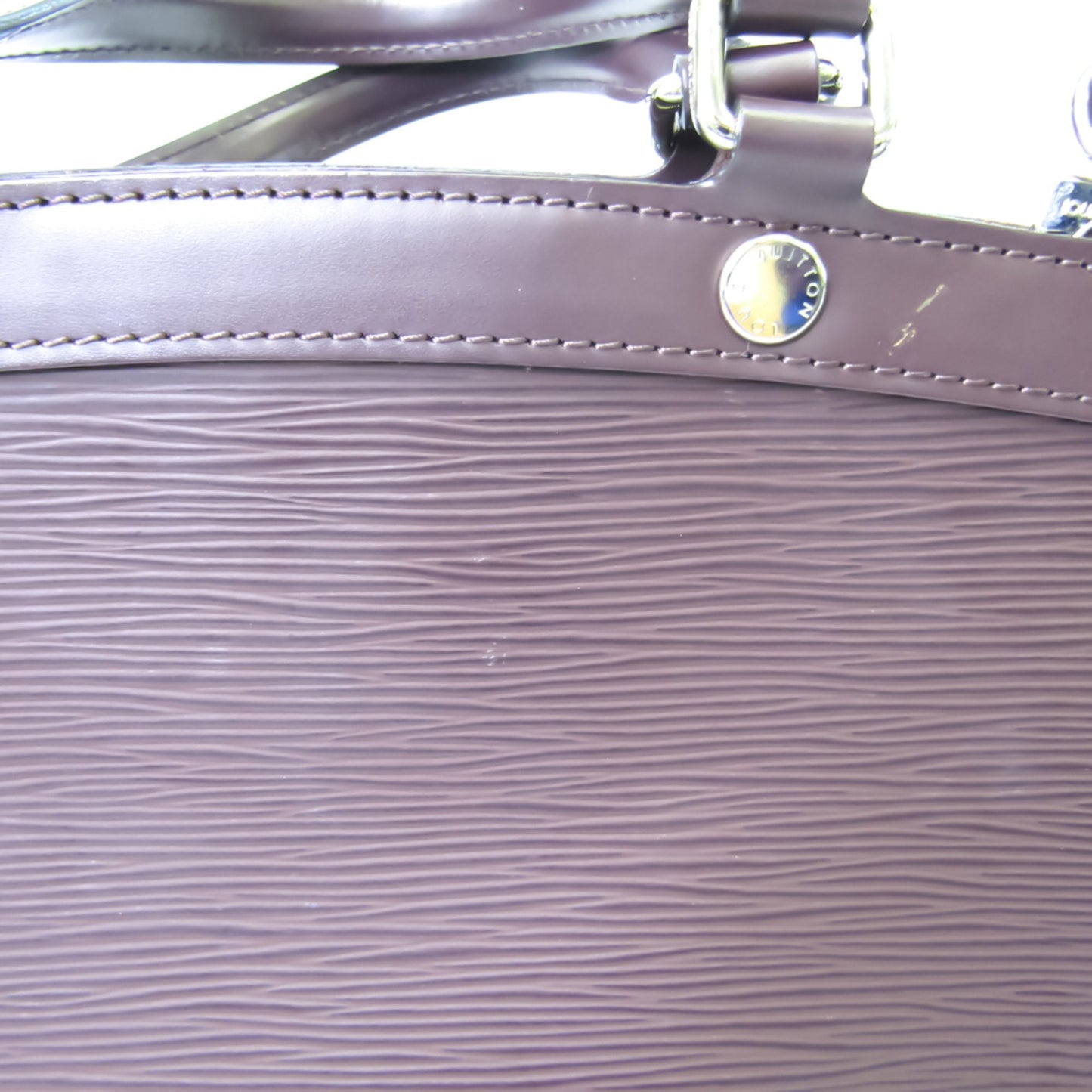 Louis Vuitton Epi Brea MM M40965 Handbag Quetsche