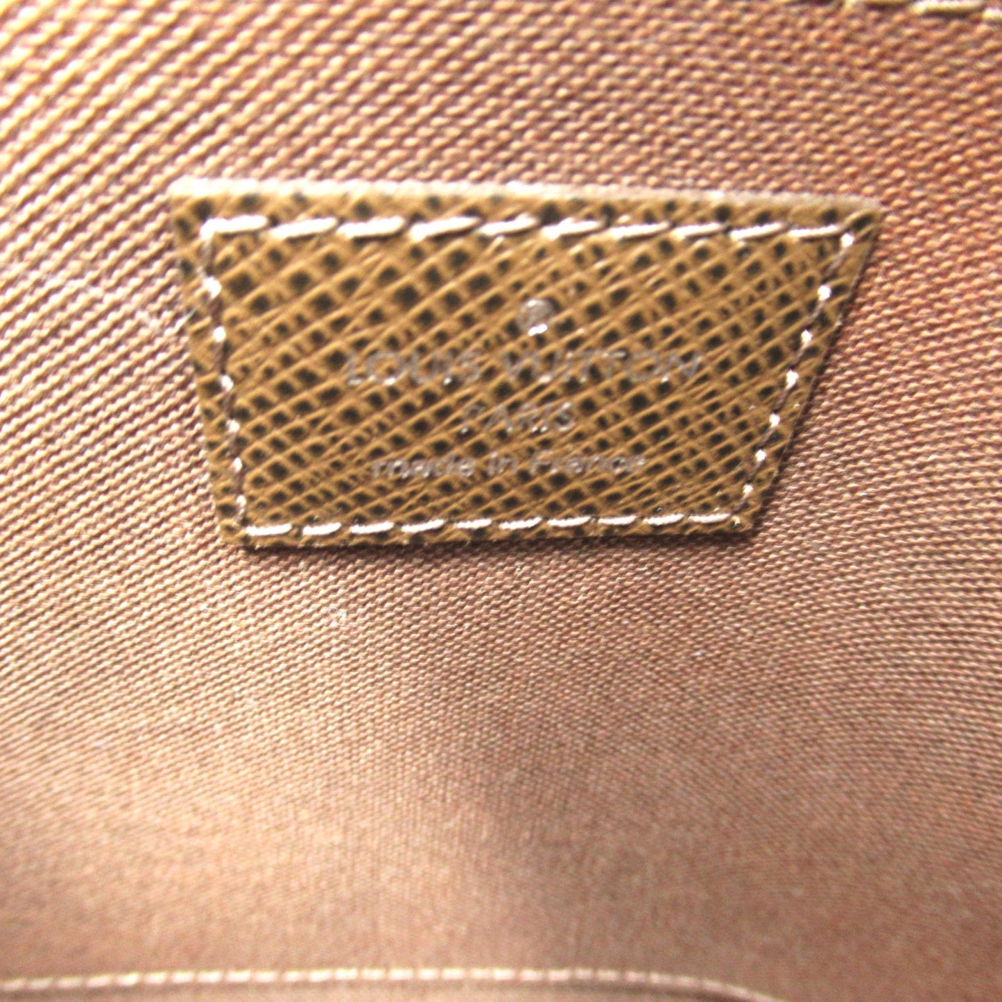 LOUIS VUITTON Andrei Brown Grizzly Taiga leather M32488
