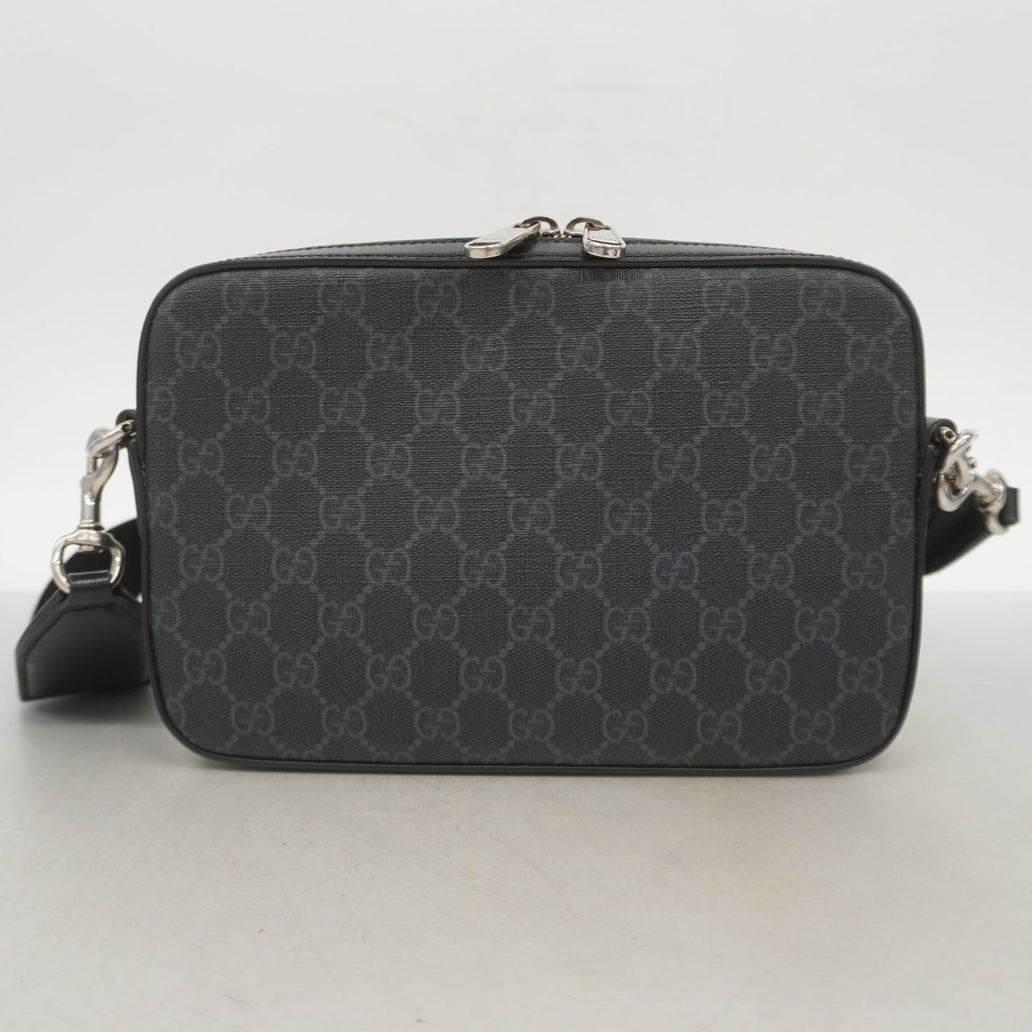 Gucci Shoulder Bag 703468 Women's GGSupreme Black