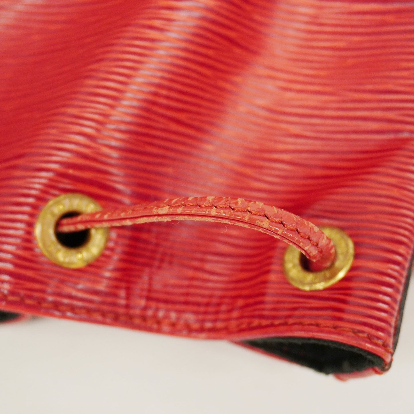 Louis Vuitton  Epi Petit Noe M44107 Women's Shoulder Bag Castilian Red