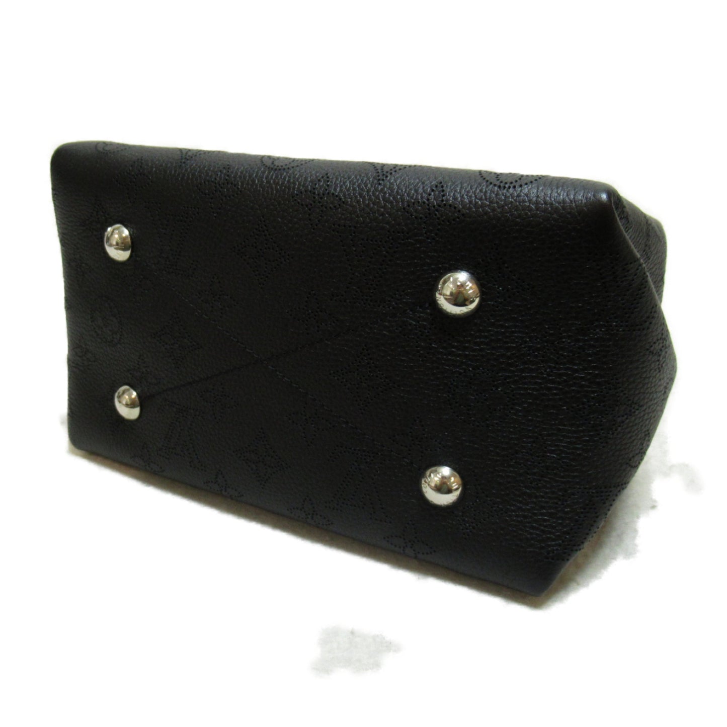 LOUIS VUITTON Bella Shoulder Bag Black Black Mahina leather M57070
