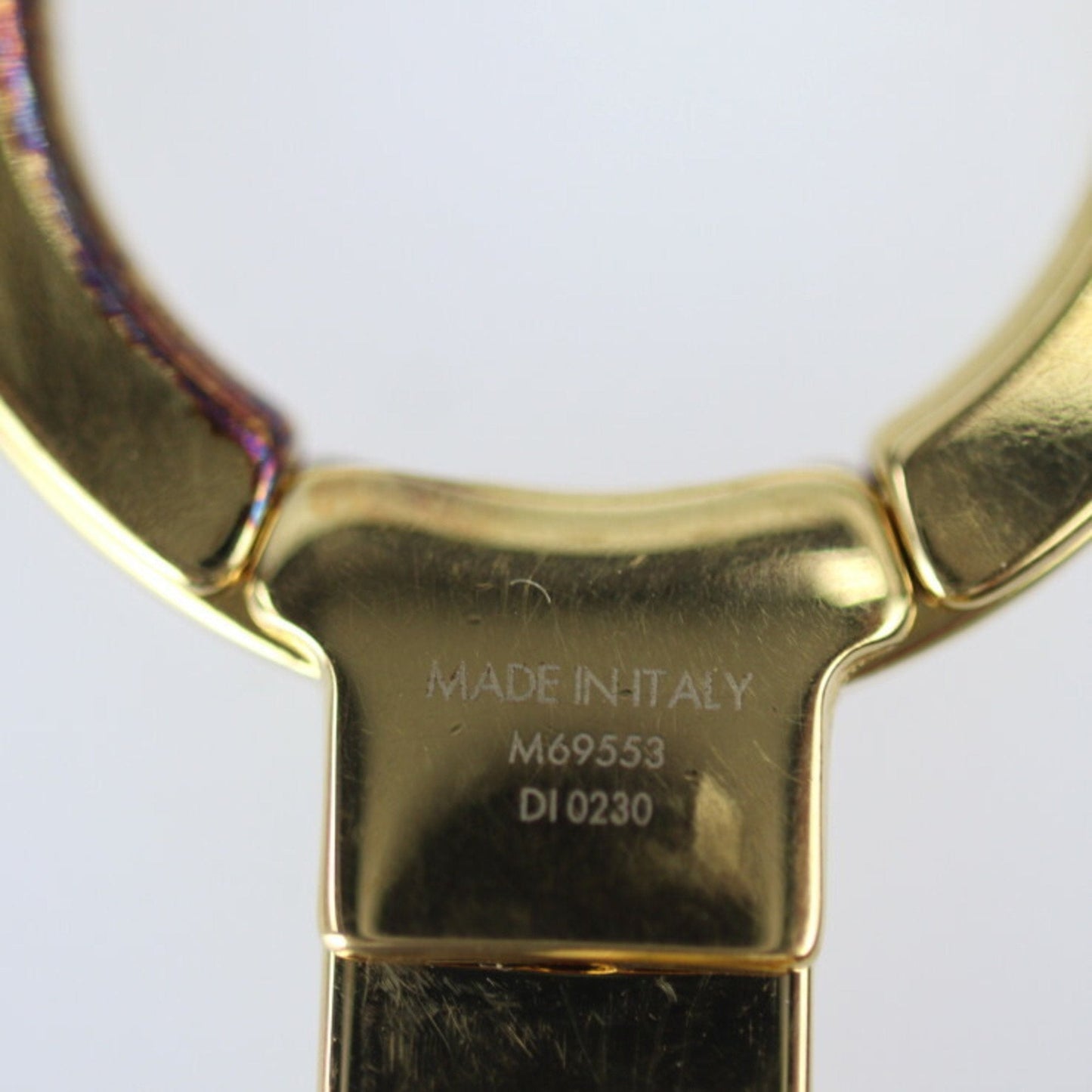 LOUIS VUITTON Chenne Dauphine Keychain M69553 Monogram Reverse Canvas Brown Gold Hardware Key Ring Bag Charm