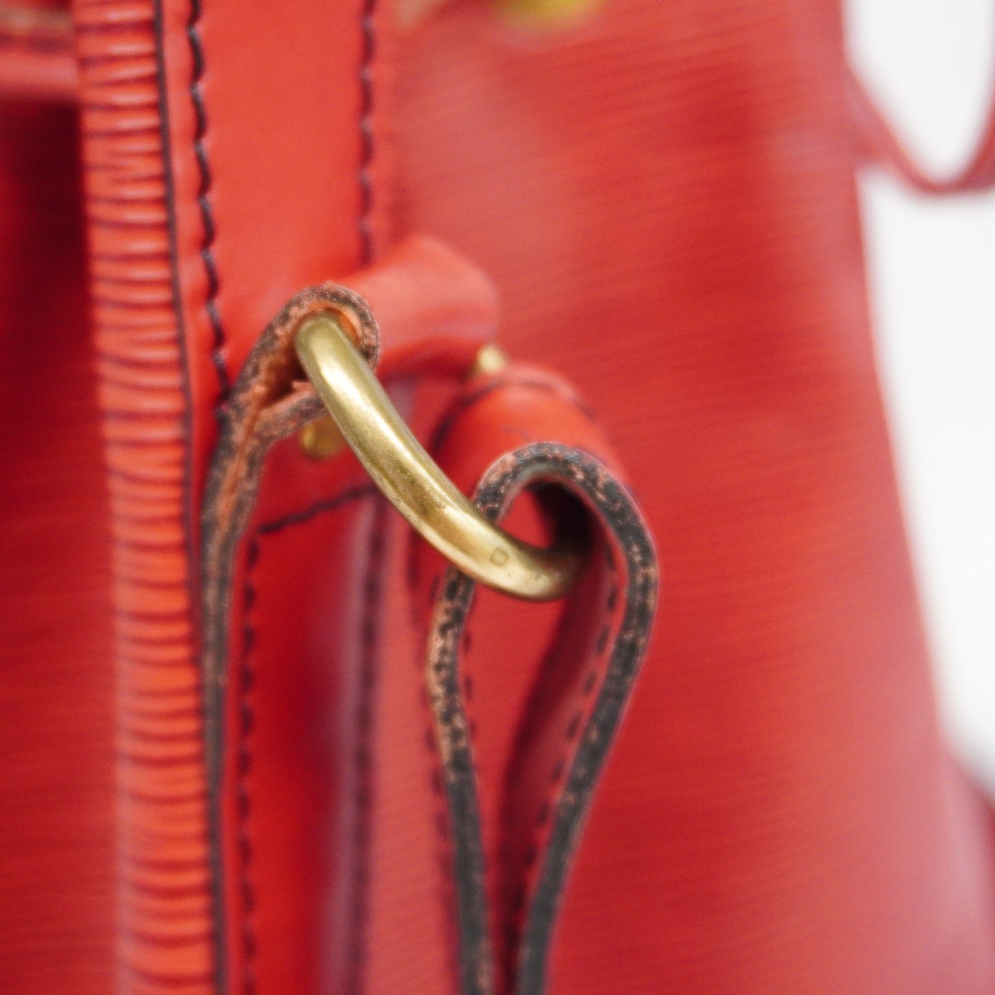 Louis Vuitton  Epi Noe M59007 Women's Shoulder Bag Castilian Red