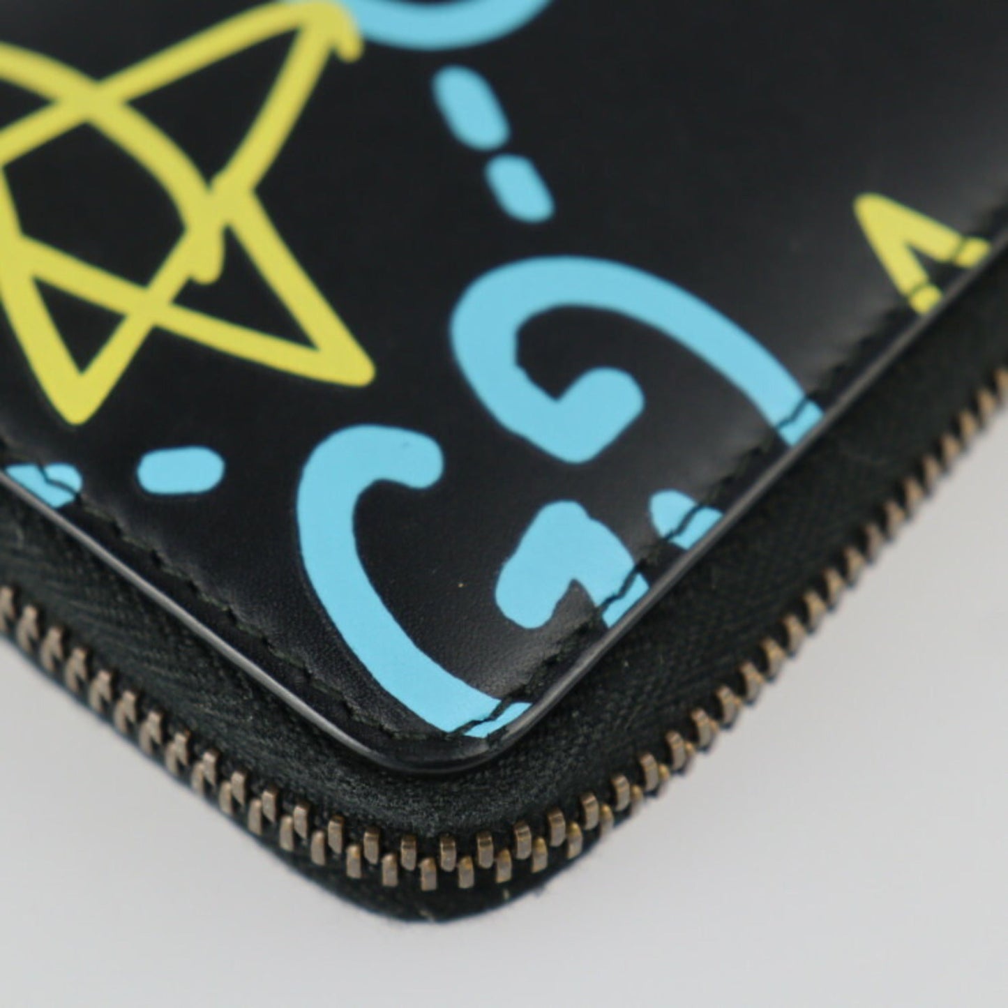 Gucci ghost coin case 448465 leather black light blue yellow gold metal fittings round fastener purse