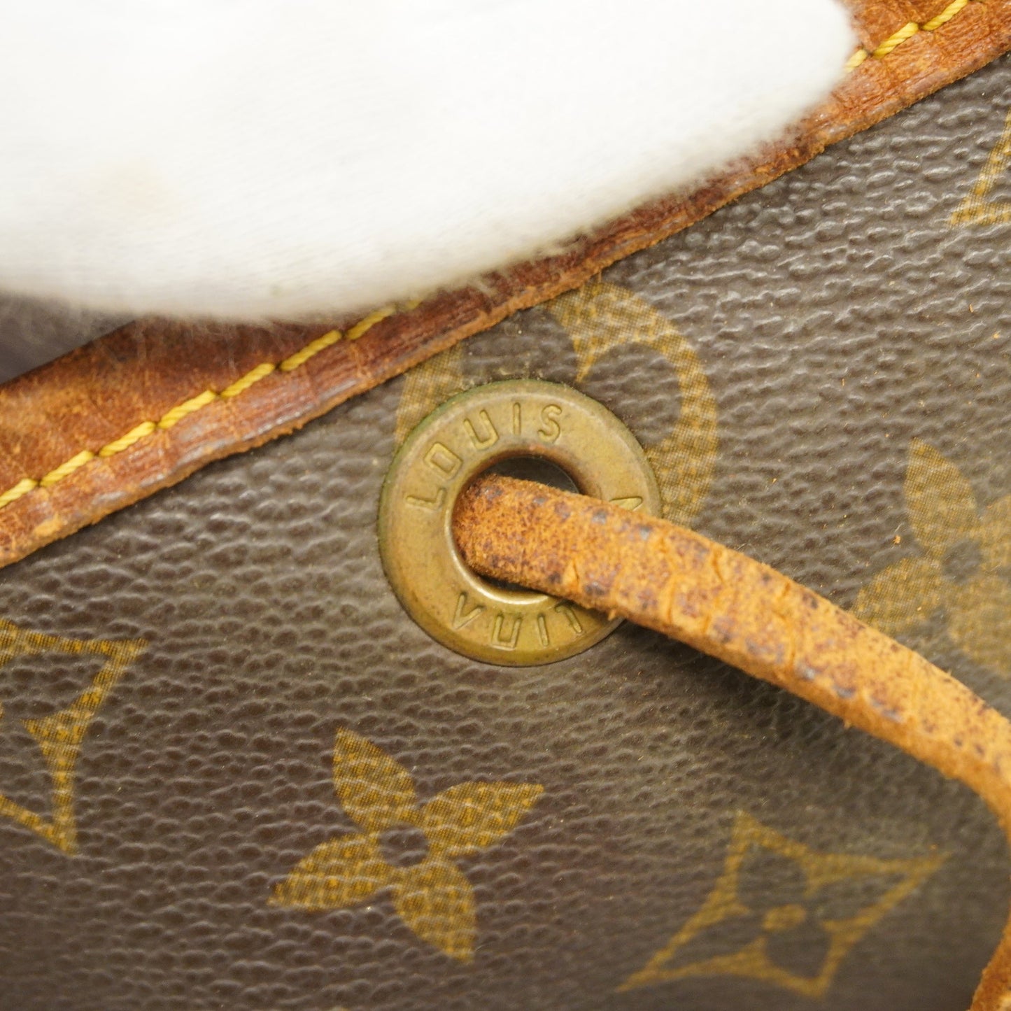 Louis Vuitton  Monogram Noe M42224 Women's Shoulder Bag