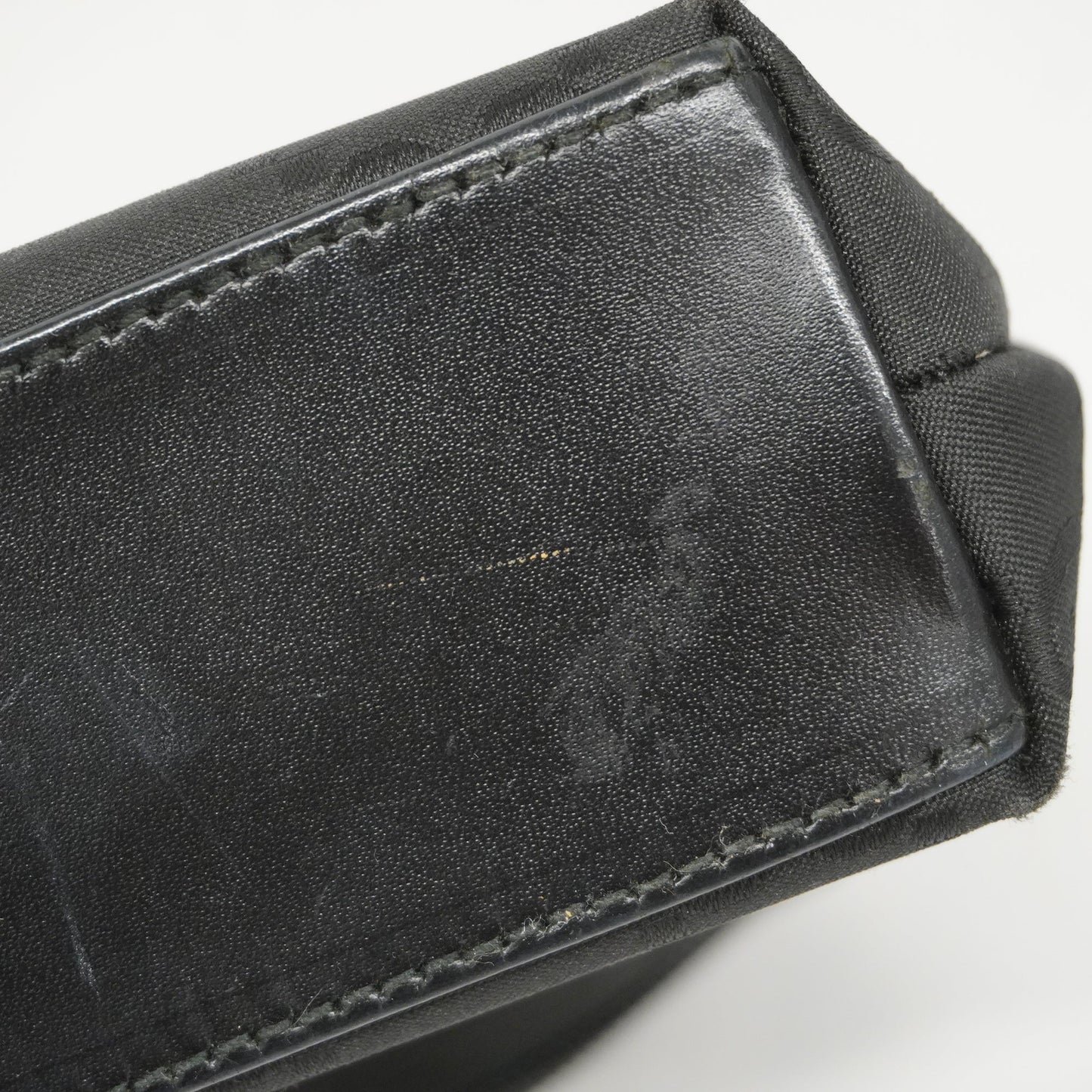 GUCCIAuth  Pouch 039 1117 Women's Nylon Pouch Black