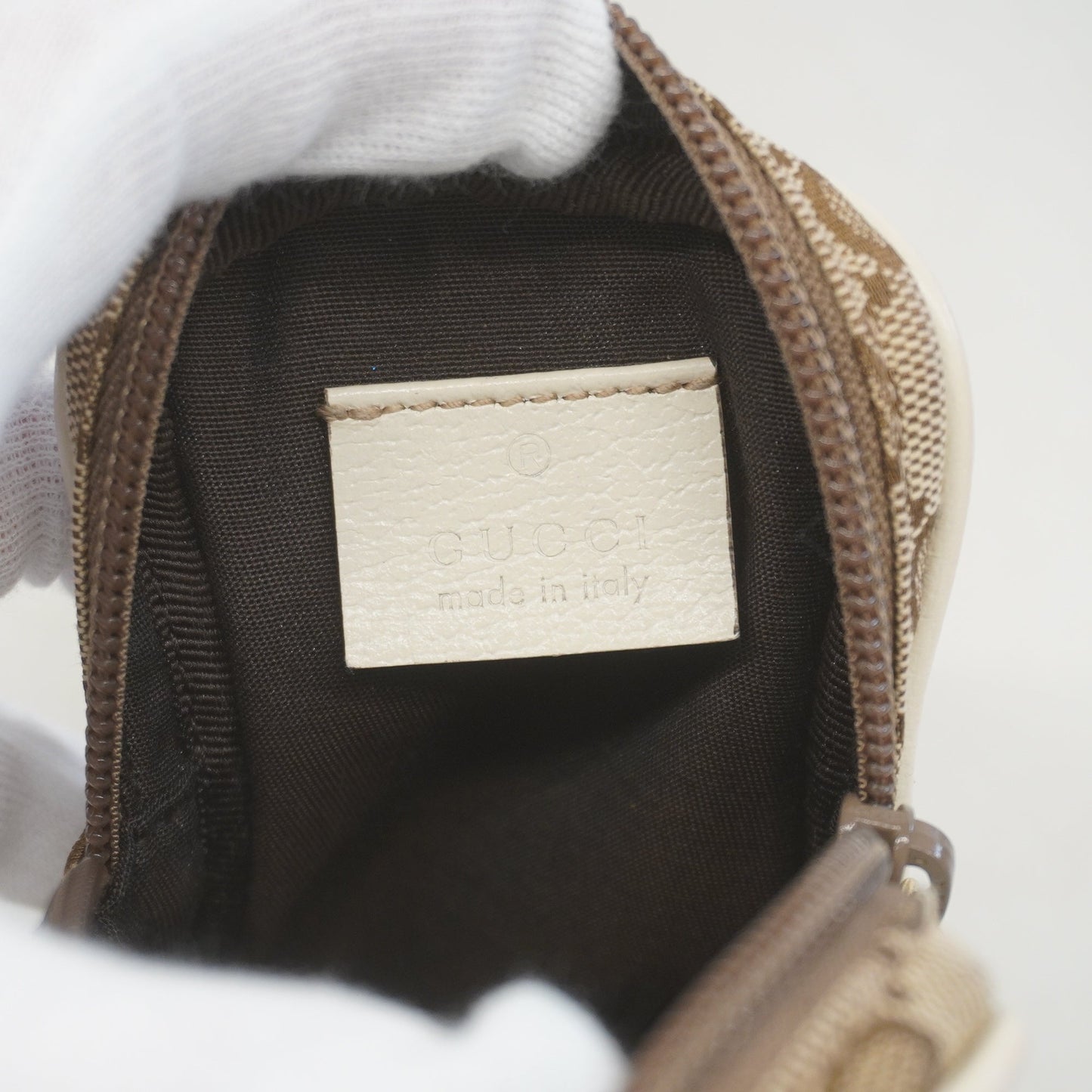 Gucci Pouch 548393 Women's GG Canvas Pouch Beige