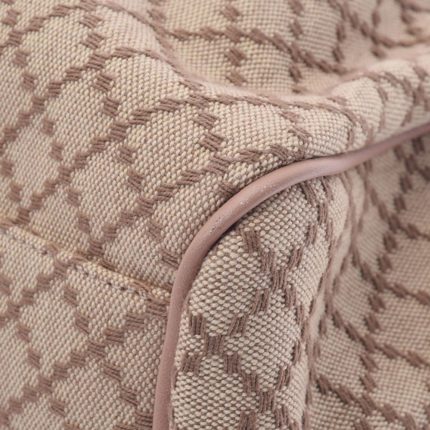 Gucci Suki Diamante Beige/Pink Beige 211944 Ladies Canvas Leather Handbag