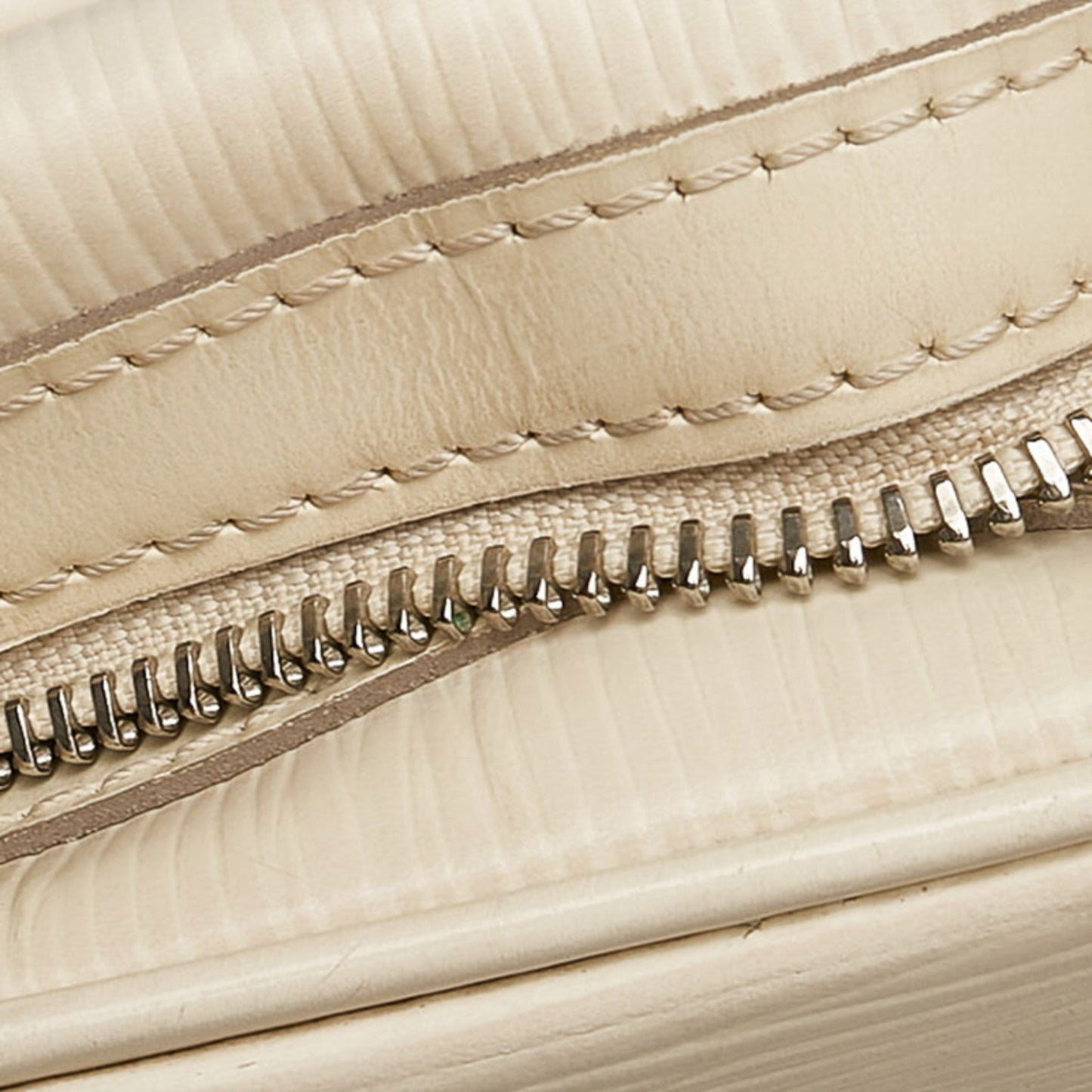 Louis Vuitton Epi Montaigne PM Handbag M5932J White Leather Ladies LOUIS VUITTON