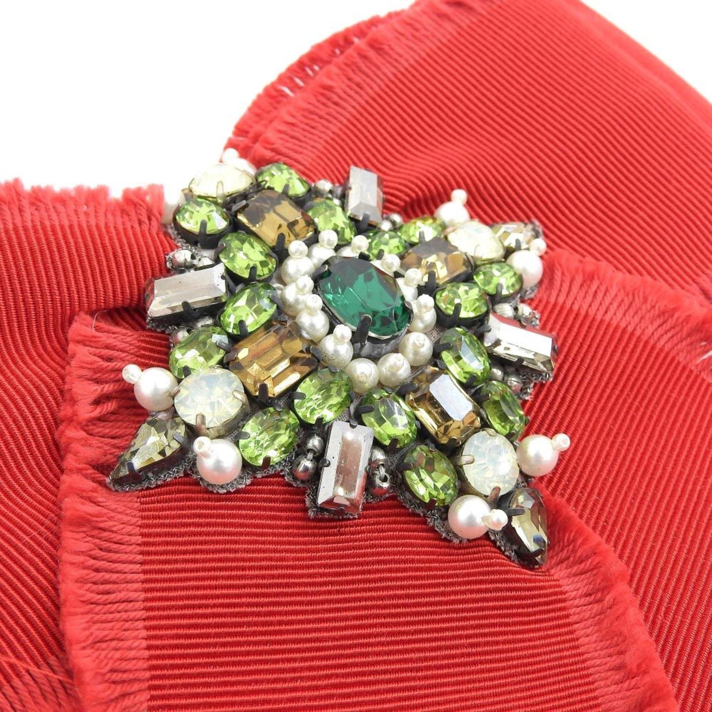 Gucci grosgrain brooch bow ribbon type red 460828I96528096 rhinestone bee