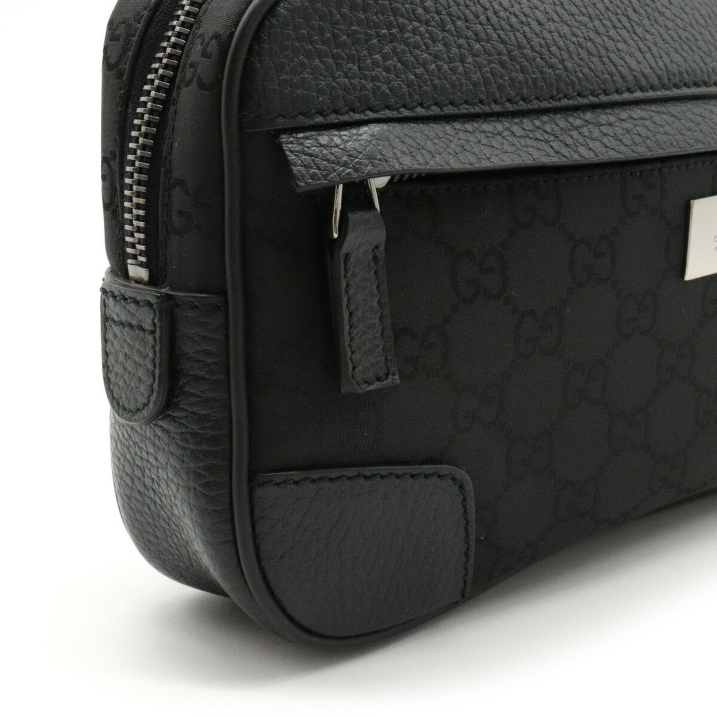 Gucci GG Nylon Waist Bag Pouch Body Leather Black 336672