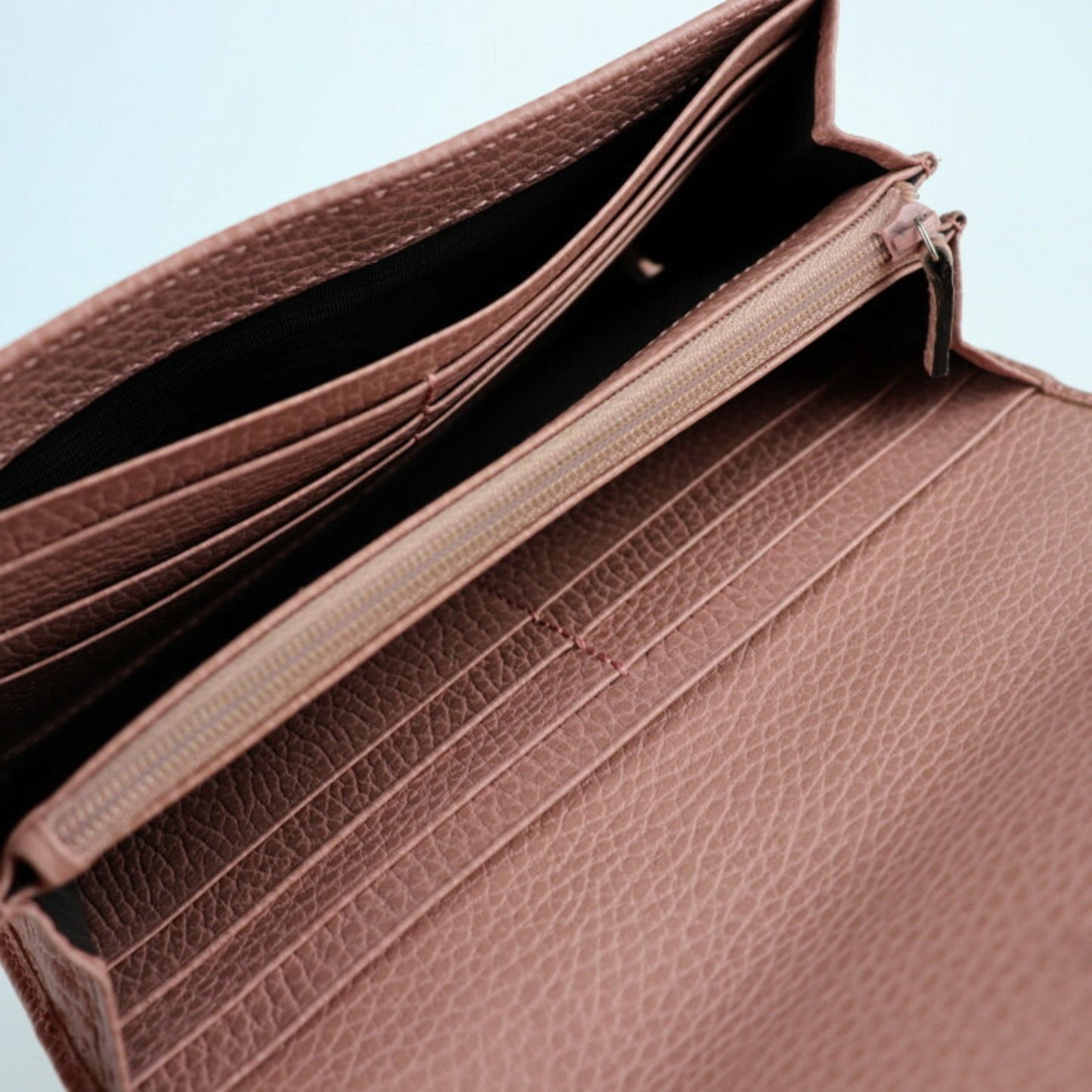 Gucci Swing Continental Wallet Bifold 354496 Leather Pink Series Gold Hardware Long