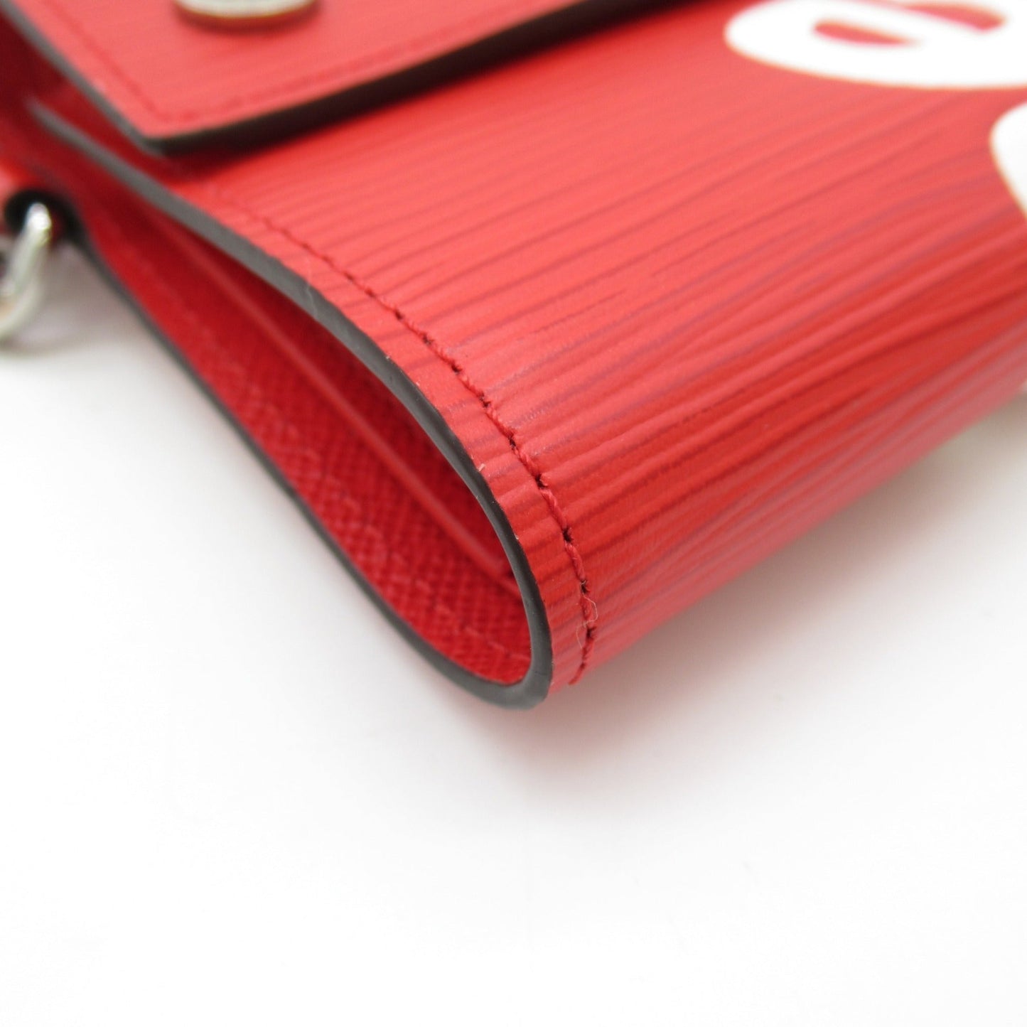 LOUIS VUITTON Chain Wallet [Supreme] Red Epi leather M67755
