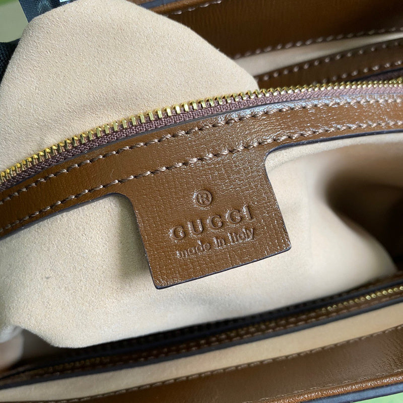Gucci   Luxury Bags  1014