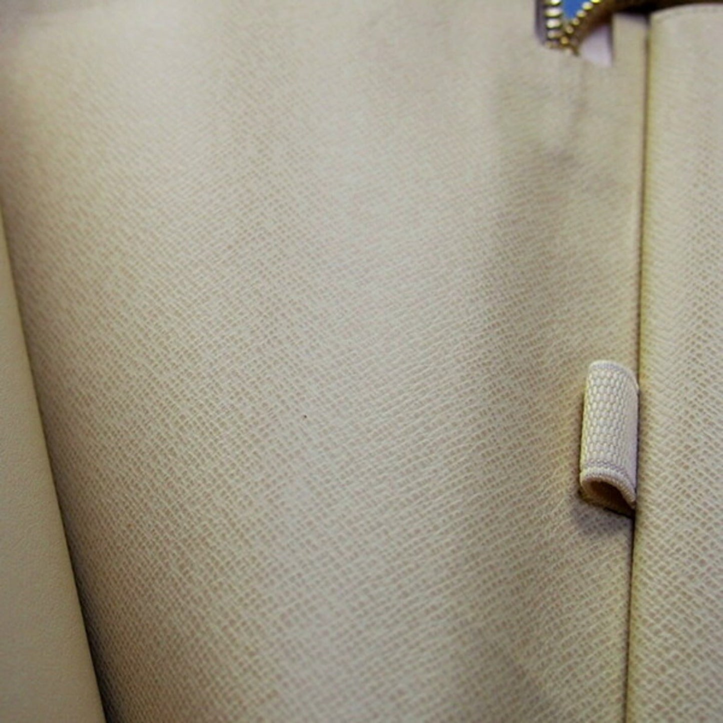 Louis Vuitton Damier Azur   Damier Azur Long Wallet (Bi-Fold)