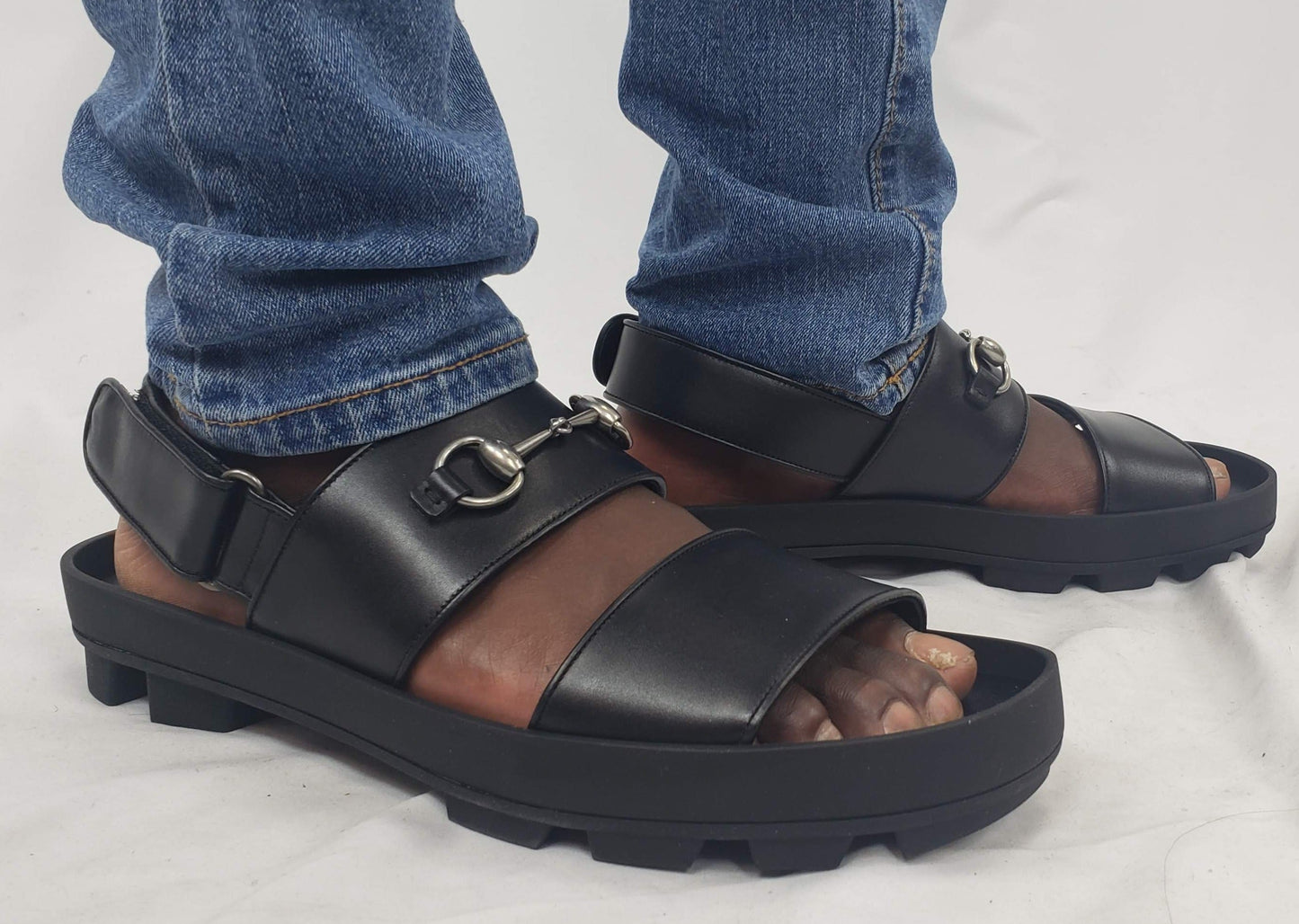 Gucci Men's Horse bit Greek Sandal in Black