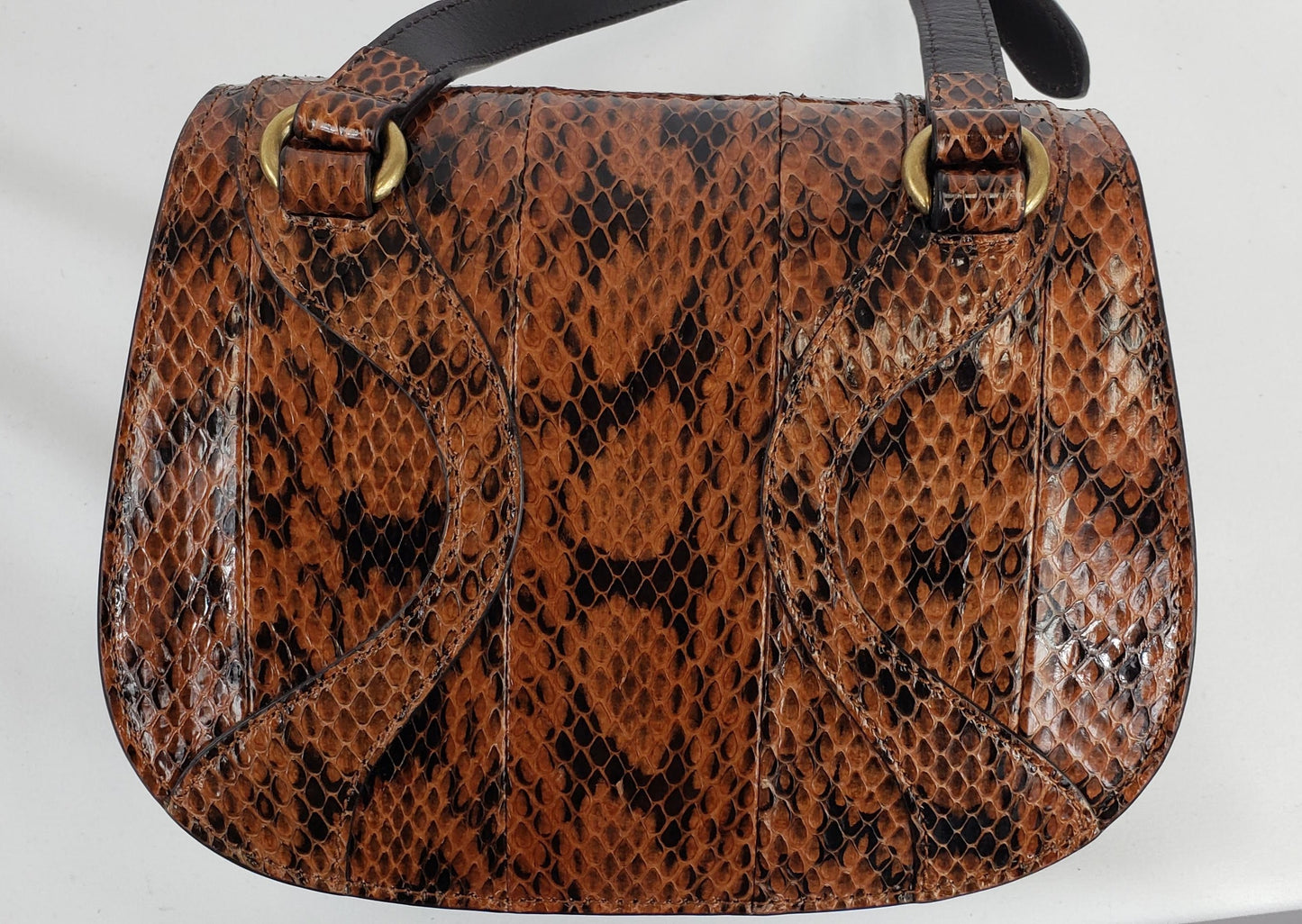 Gucci Osiride Shoulder Bag with Tiger Head Clasp