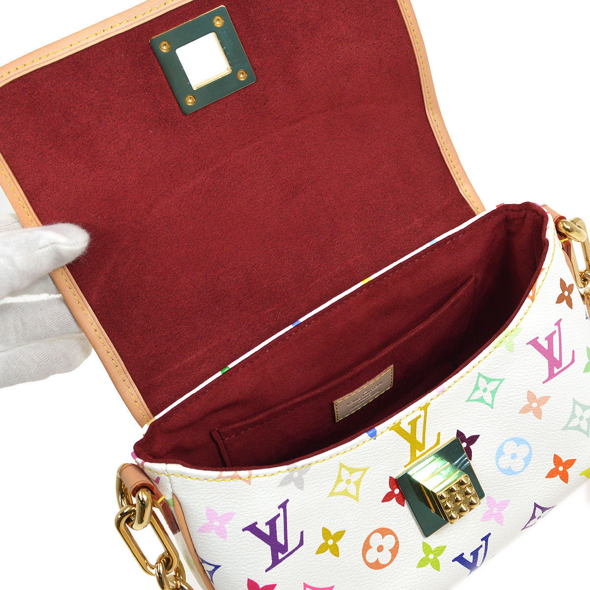 Louis Vuitton 2010 PATTI M40305