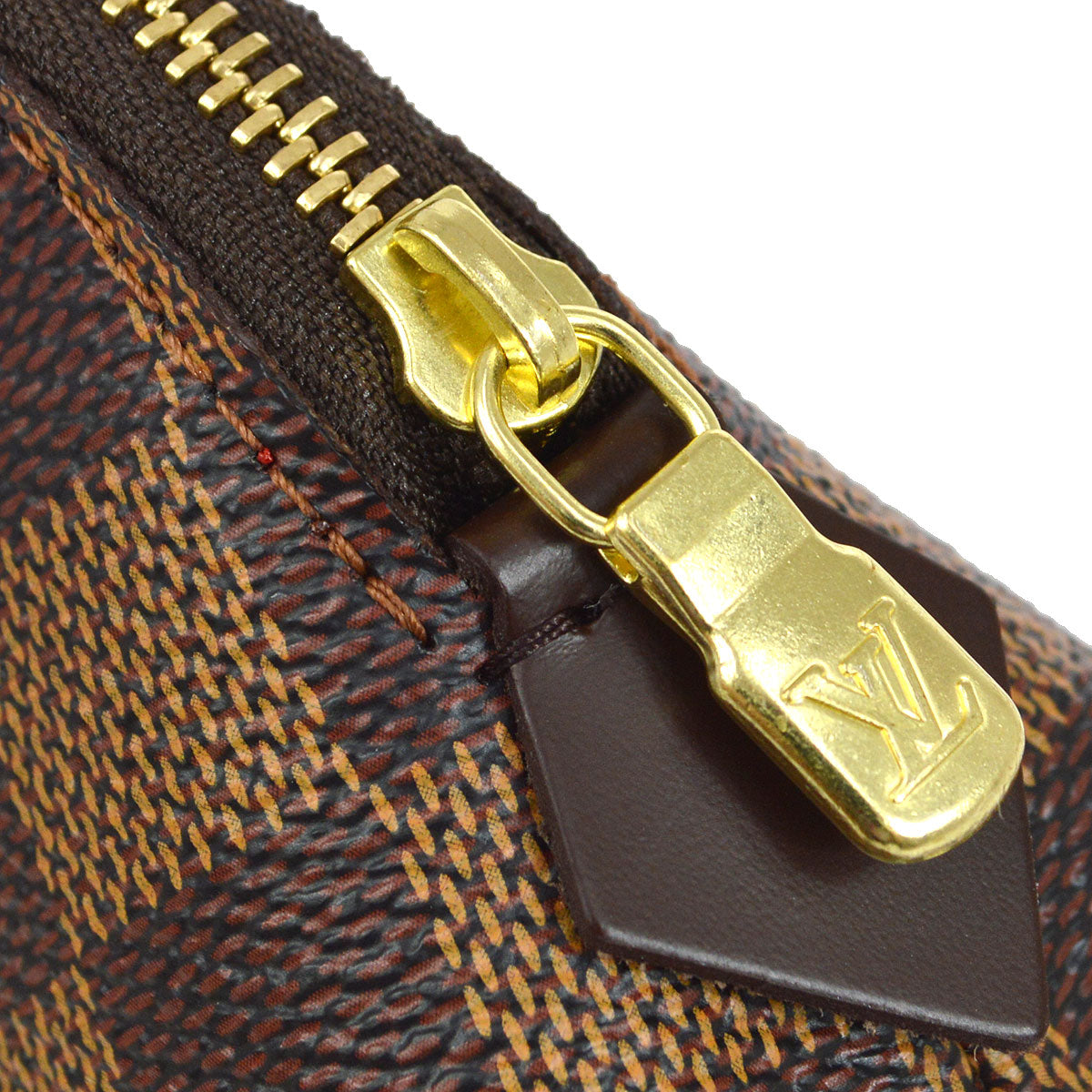 Louis Vuitton 2004 POCHETTE COSMETIC N47516