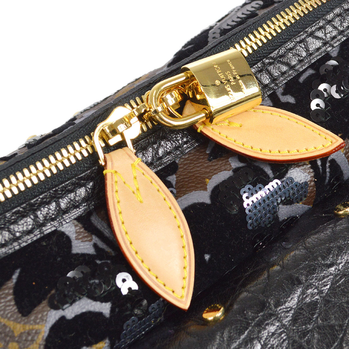 LOUIS VUITTON 2010 CARROUSEL MONOGRAM FLEUR DUGE M40434